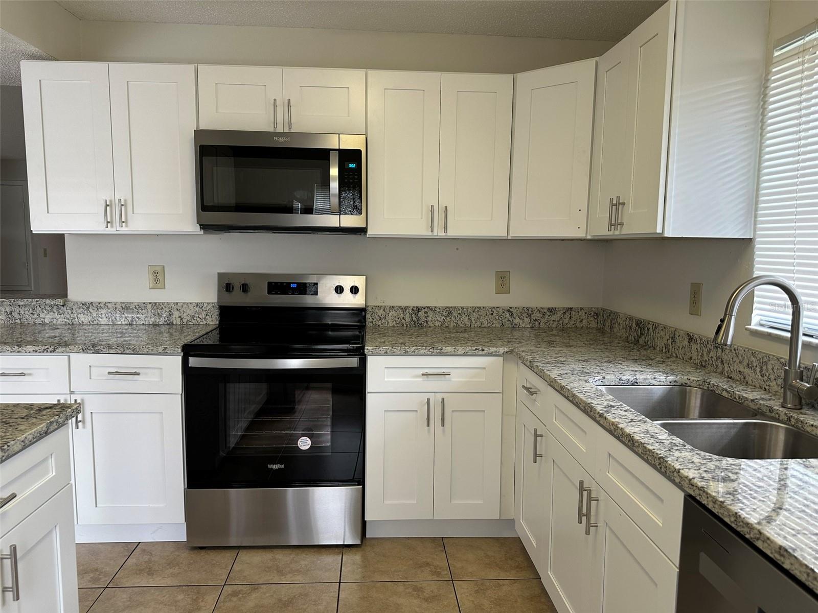 Image 2 of 17 For 2008 Shadow Pine Drive