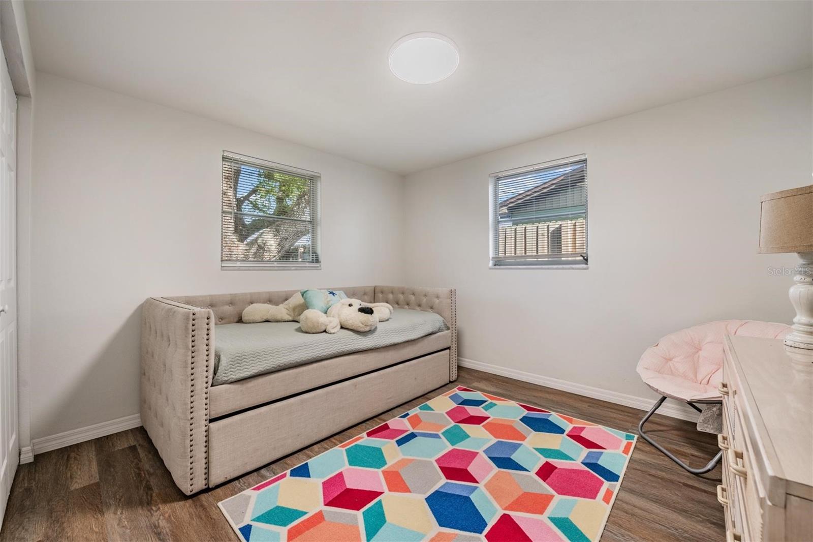 Listing photo id 12 for 3643 Bedford Street