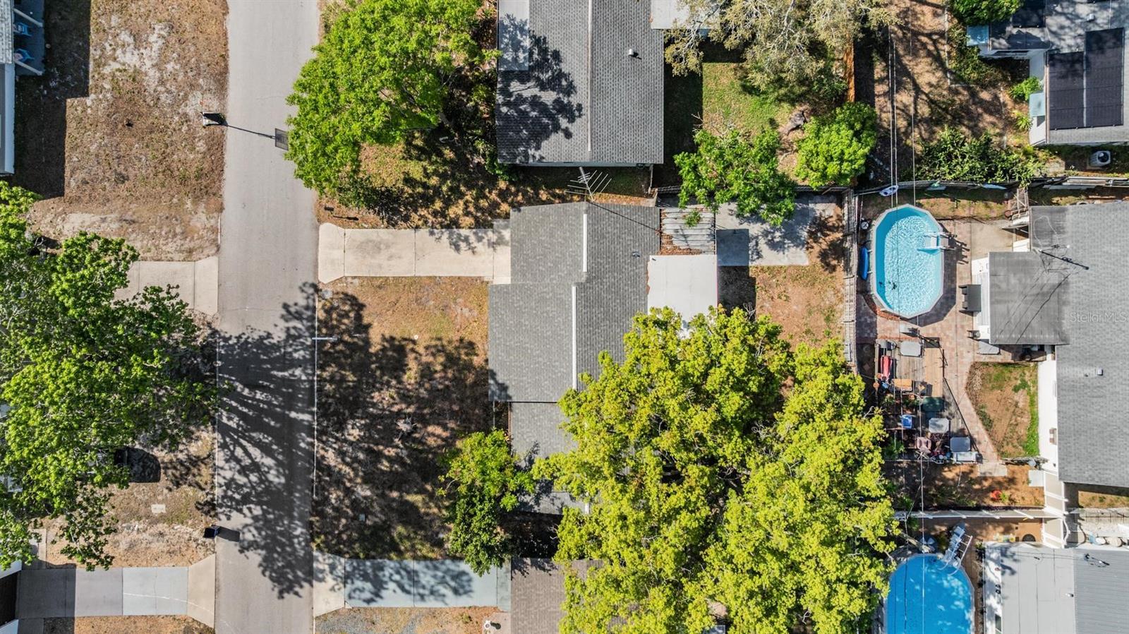 Listing photo id 25 for 3643 Bedford Street