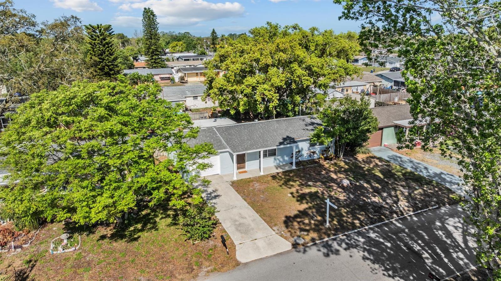 Listing photo id 26 for 3643 Bedford Street