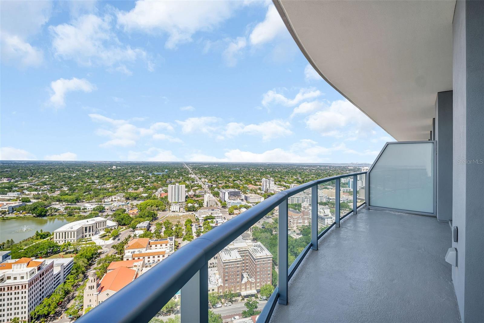 Image 23 of 87 For 400 Central Avenue 3401