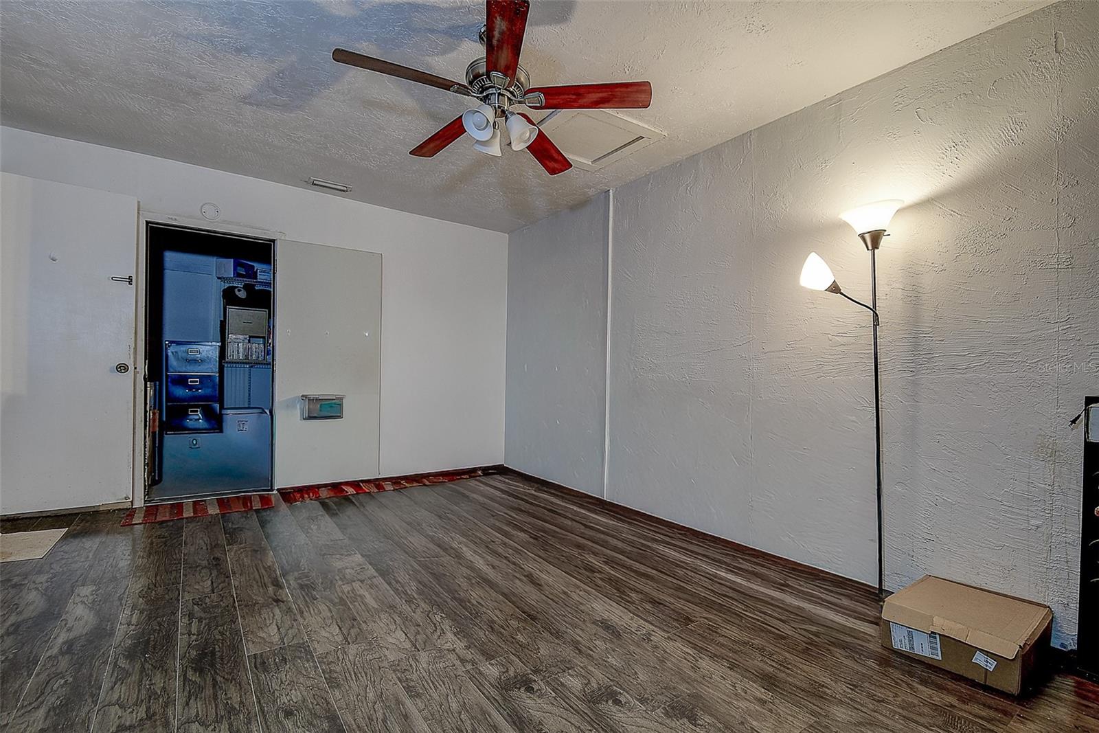 Image 20 of 40 For 7834 42nd Avenue N