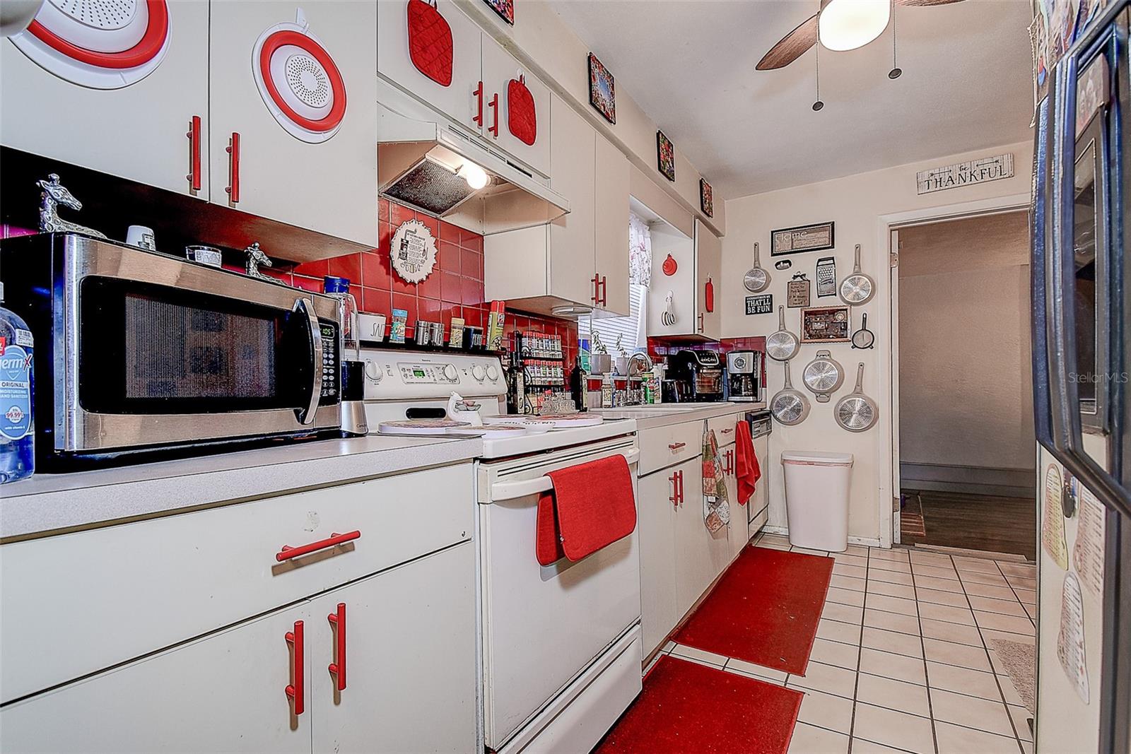 Image 9 of 40 For 7834 42nd Avenue N