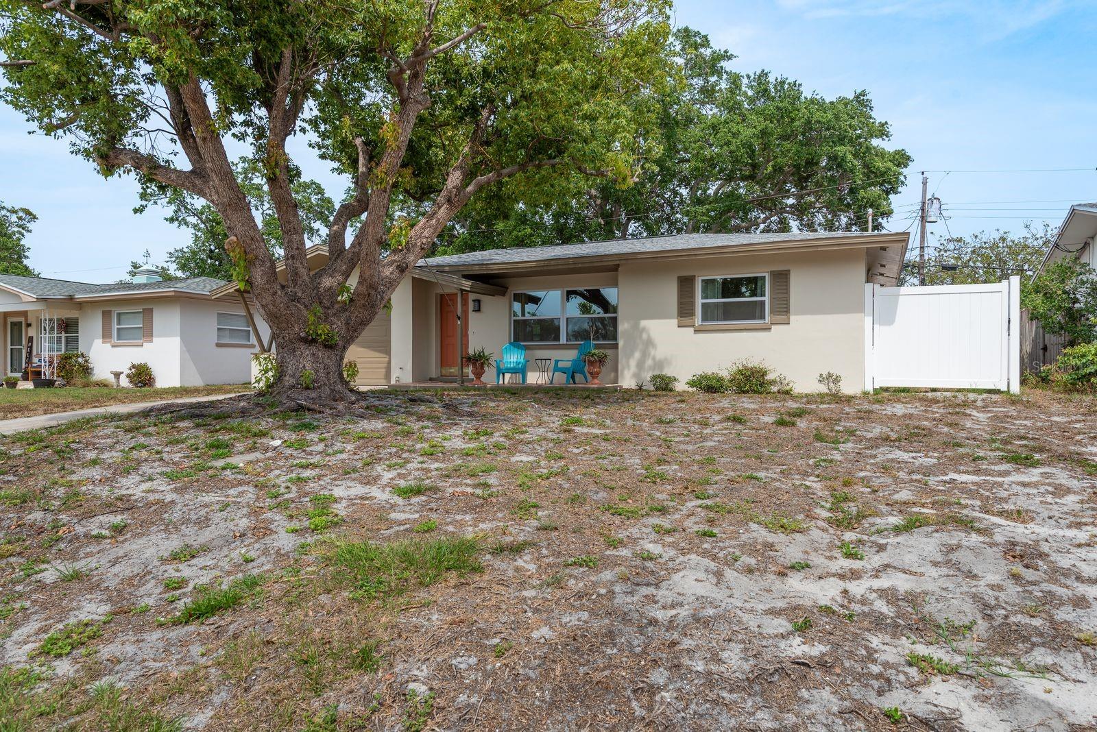 Image 4 of 37 For 2153 Pocahontas Drive