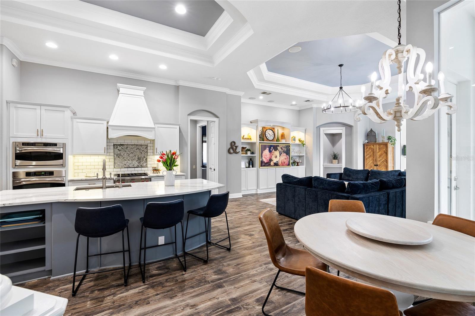 Listing photo id 11 for 16109 Ternglade Drive