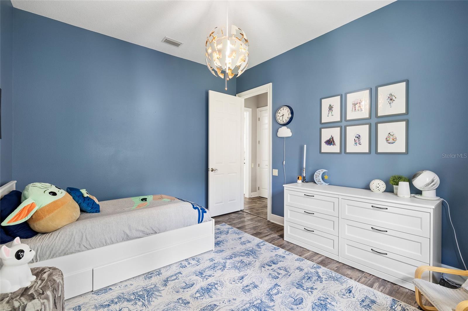 Listing photo id 33 for 16109 Ternglade Drive