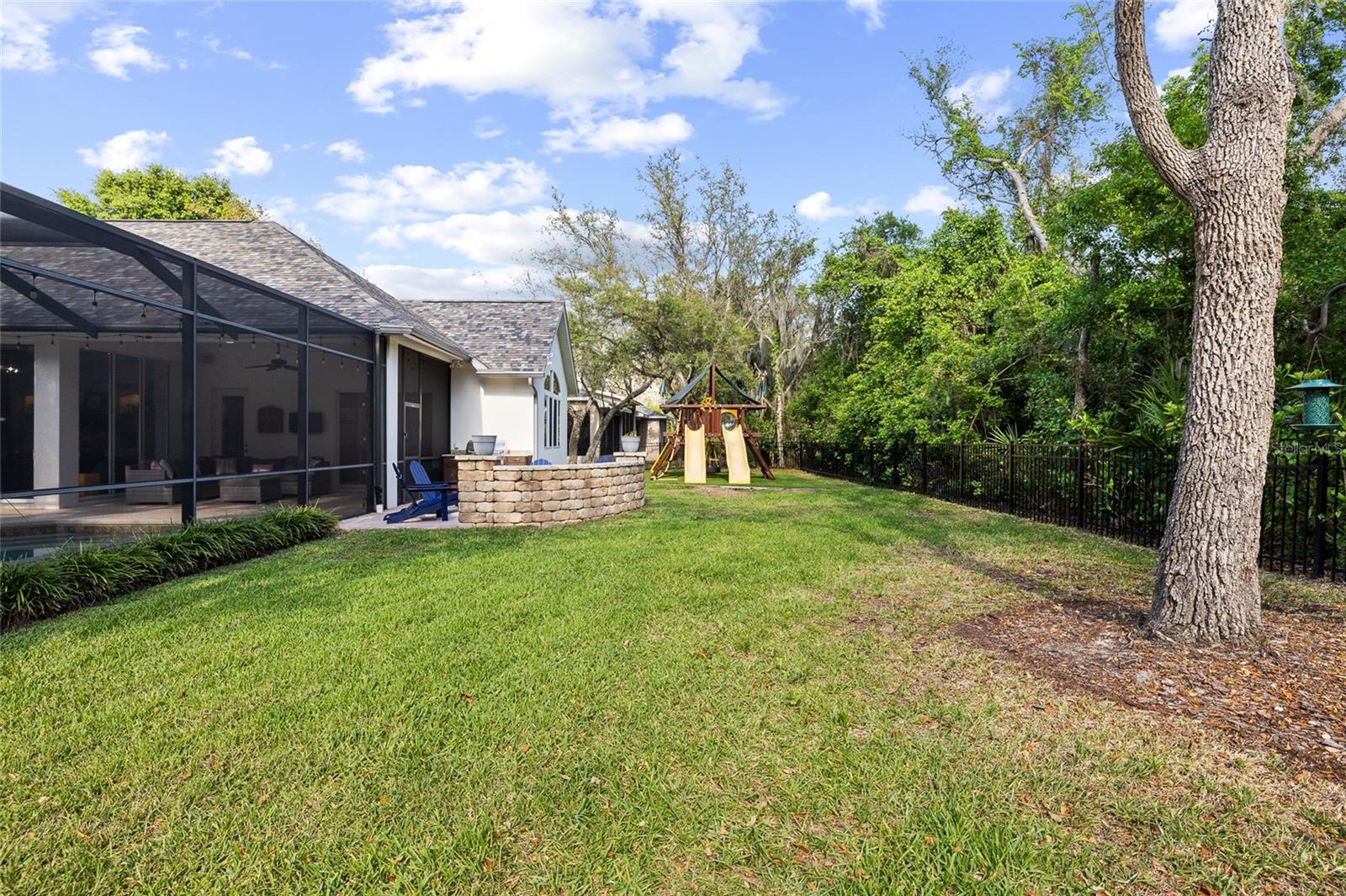 Listing photo id 54 for 16109 Ternglade Drive