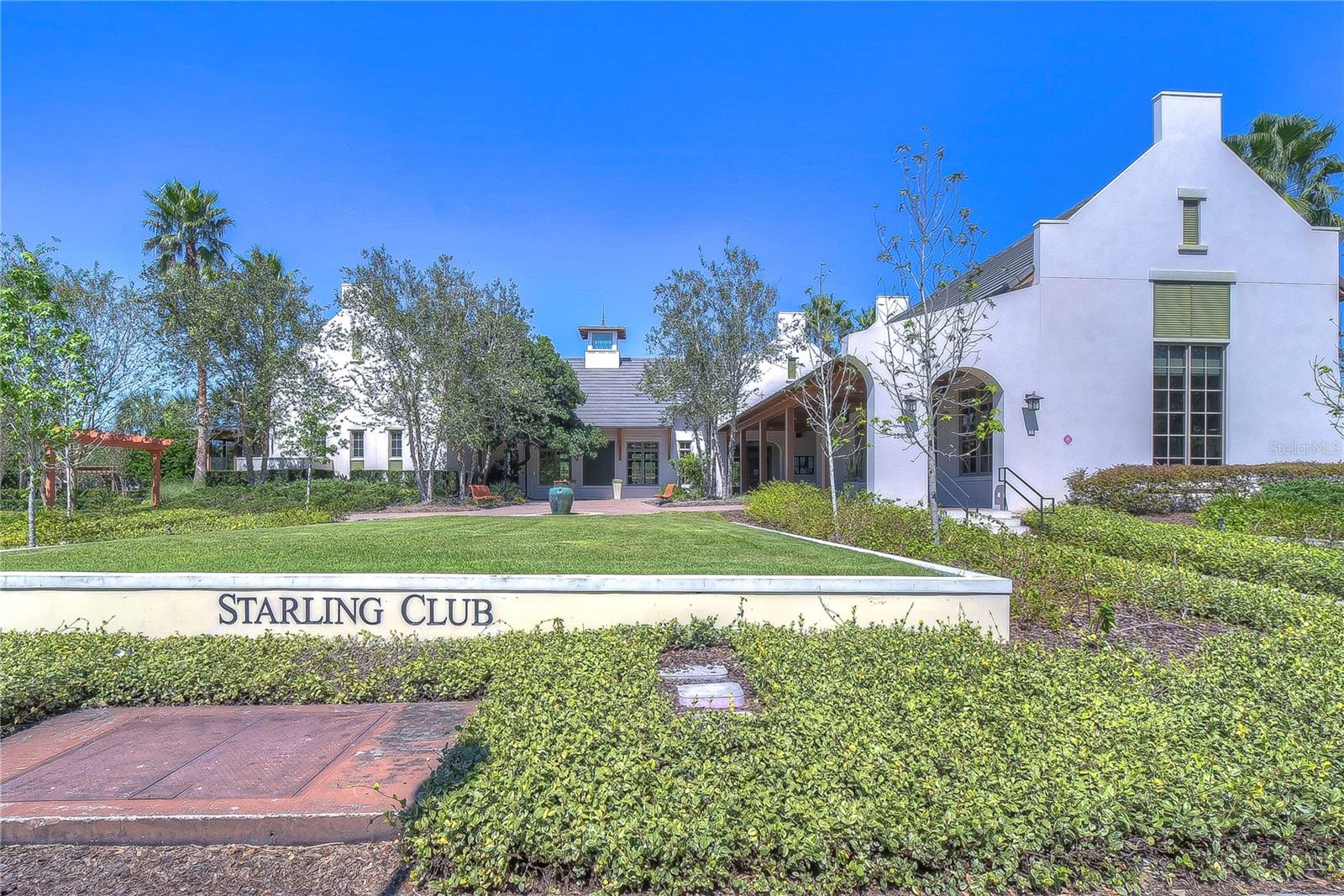 Listing photo id 75 for 16109 Ternglade Drive