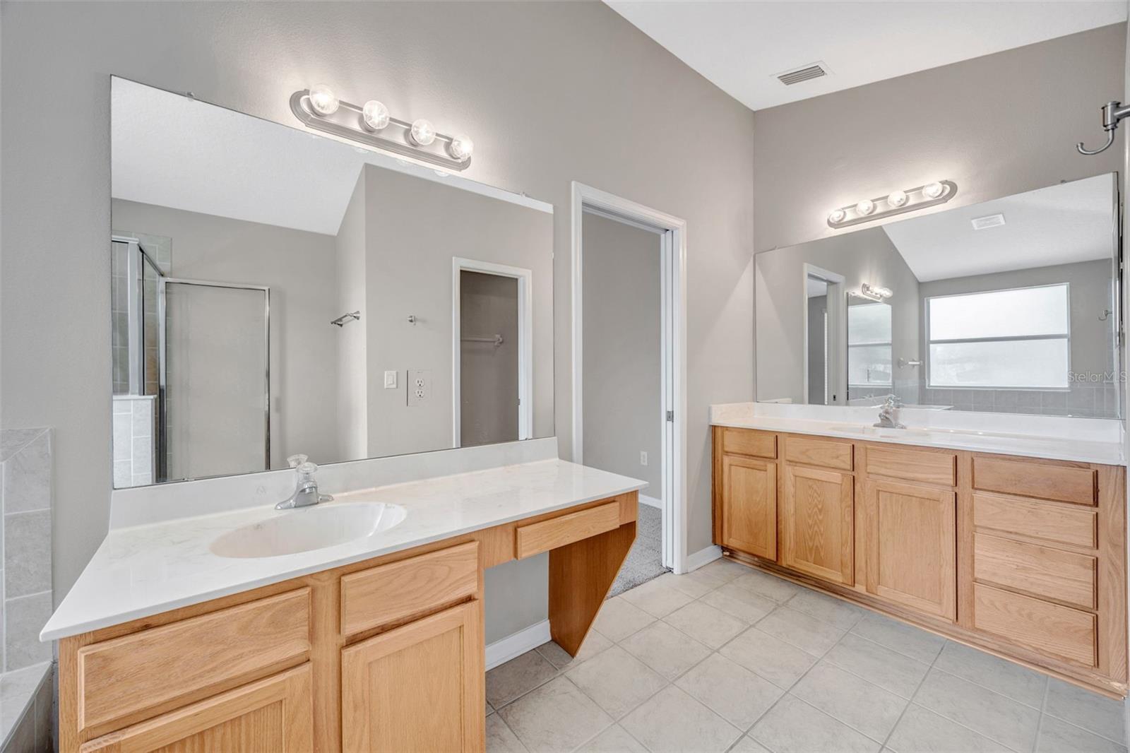 Image 15 of 24 For 6337 Bridgecrest Drive