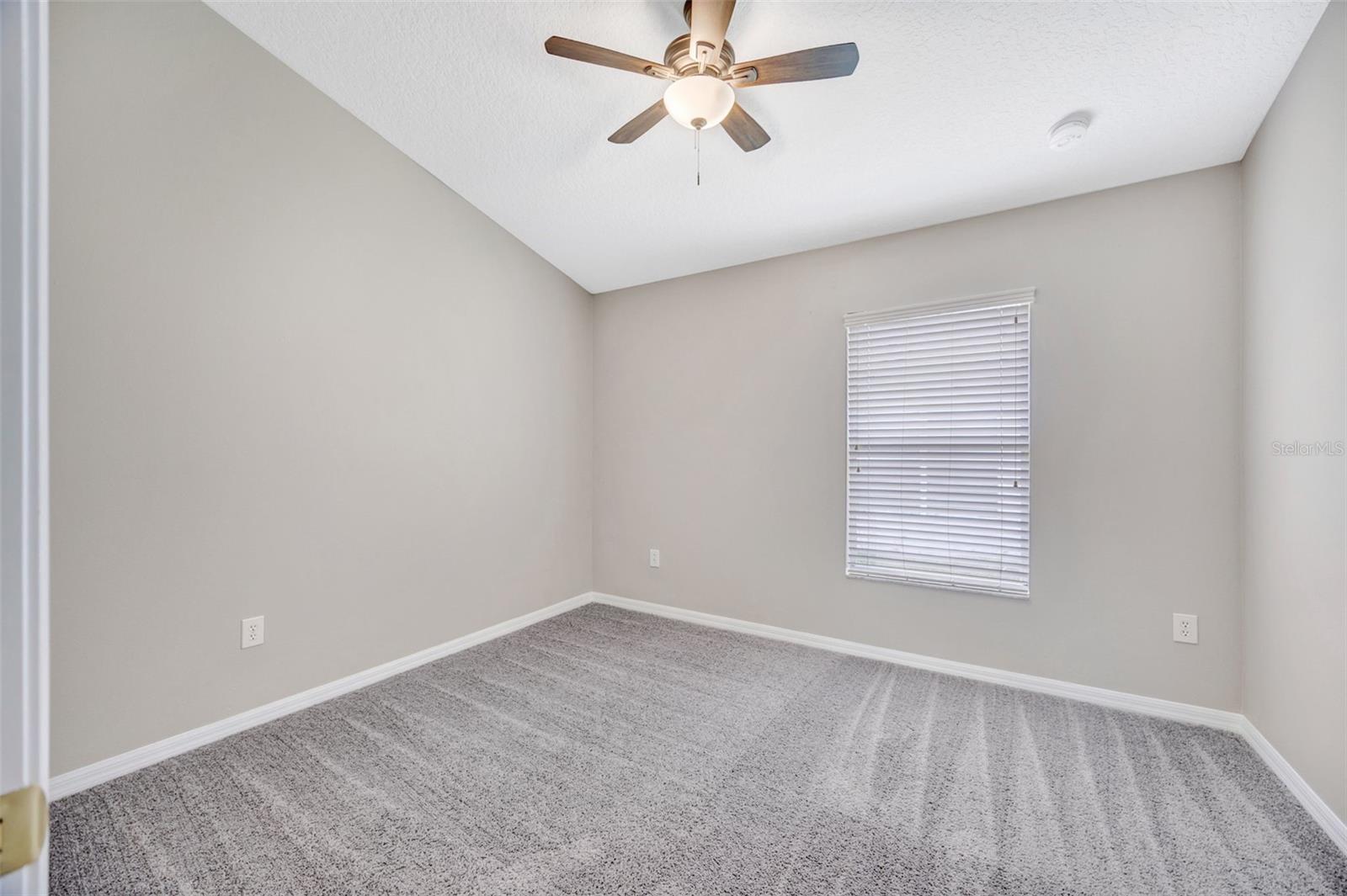 Image 17 of 24 For 6337 Bridgecrest Drive