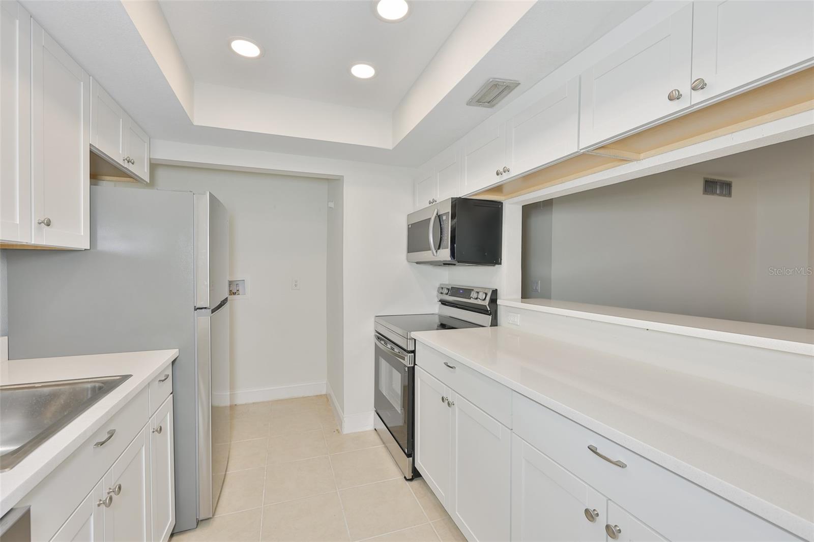 Image 24 of 37 For 11502 7th Lane N 1401