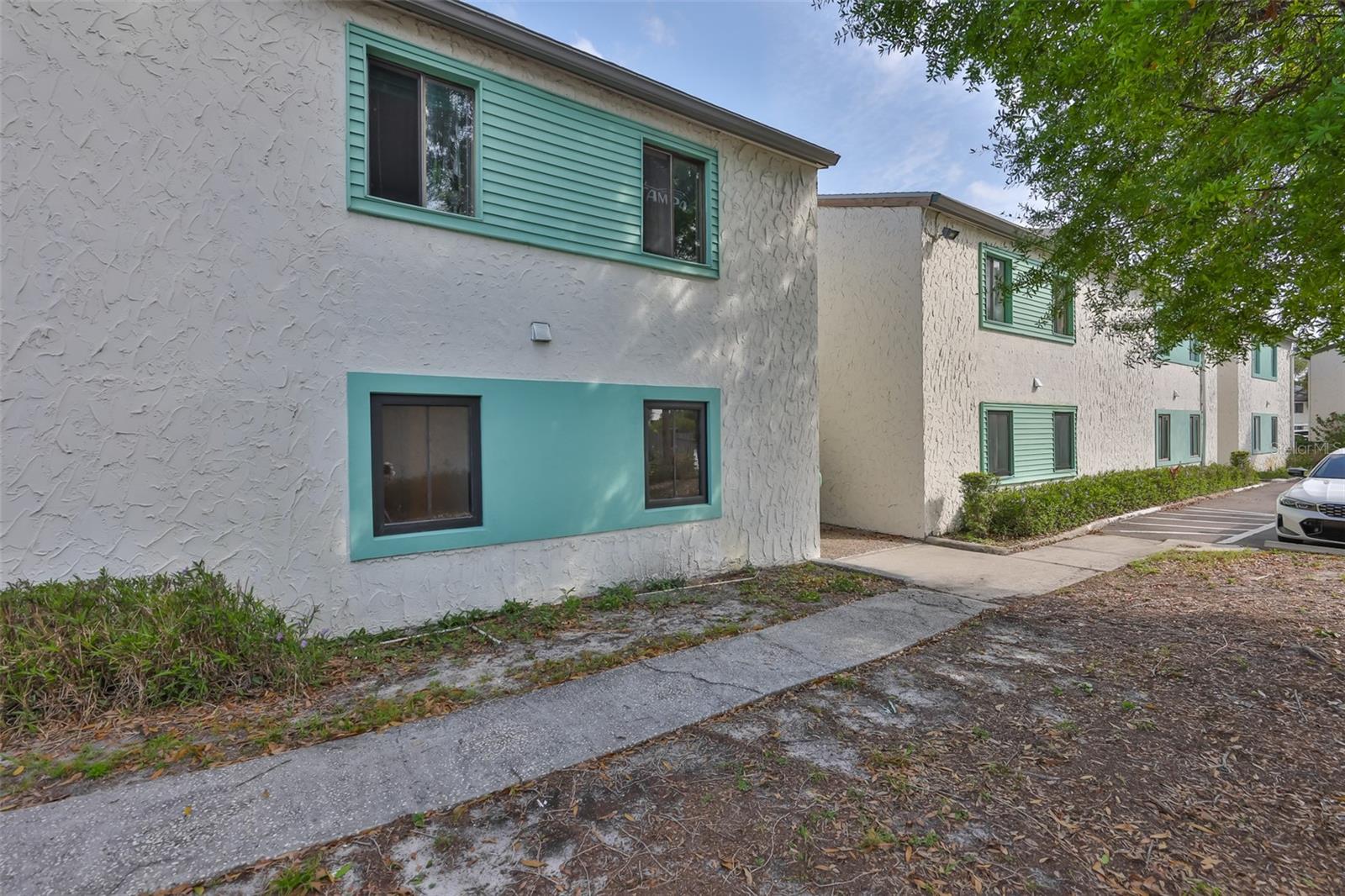 Image 3 of 37 For 11502 7th Lane N 1401