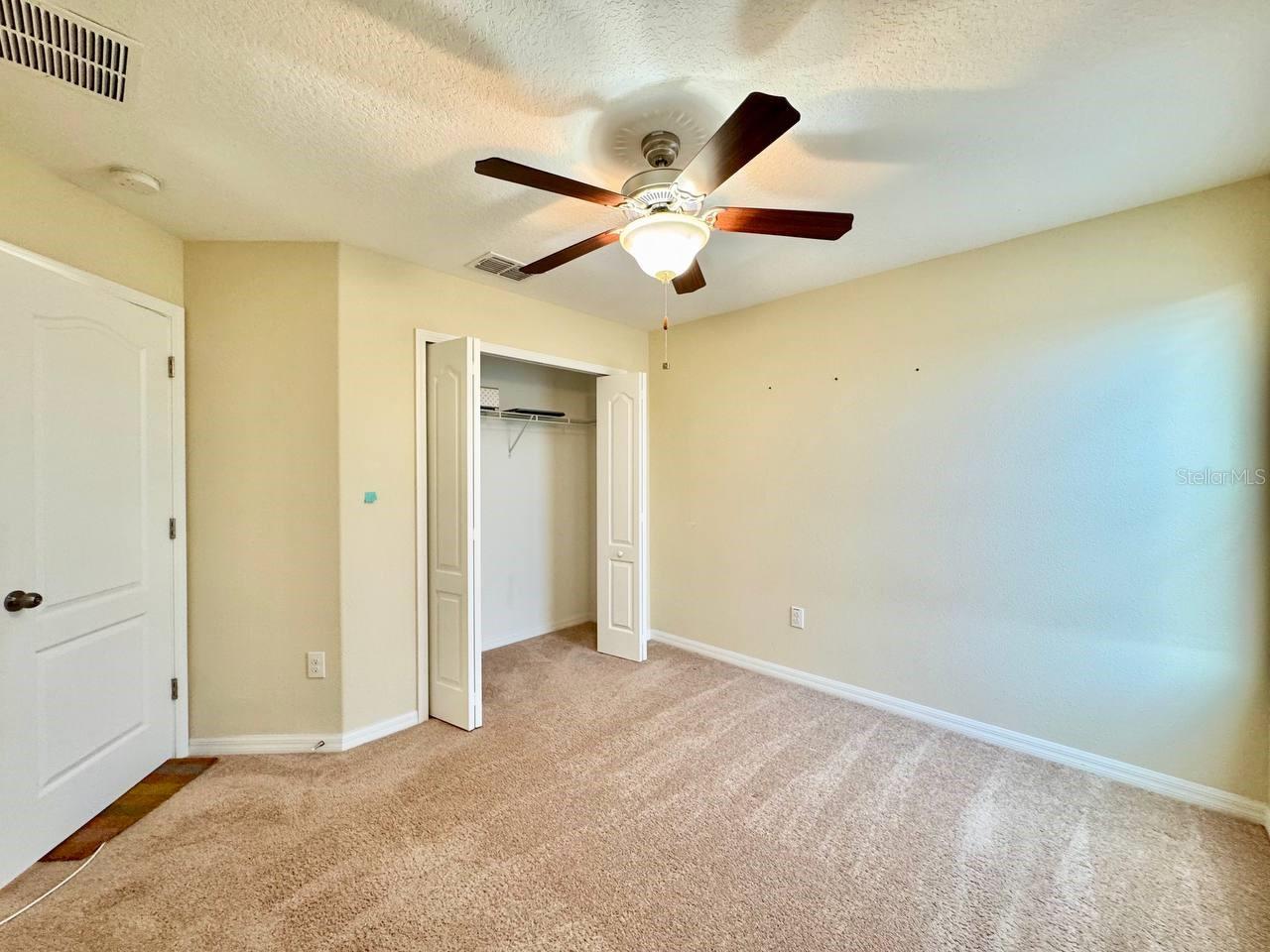 Image 13 of 32 For 18815 Hampstead Heath Court