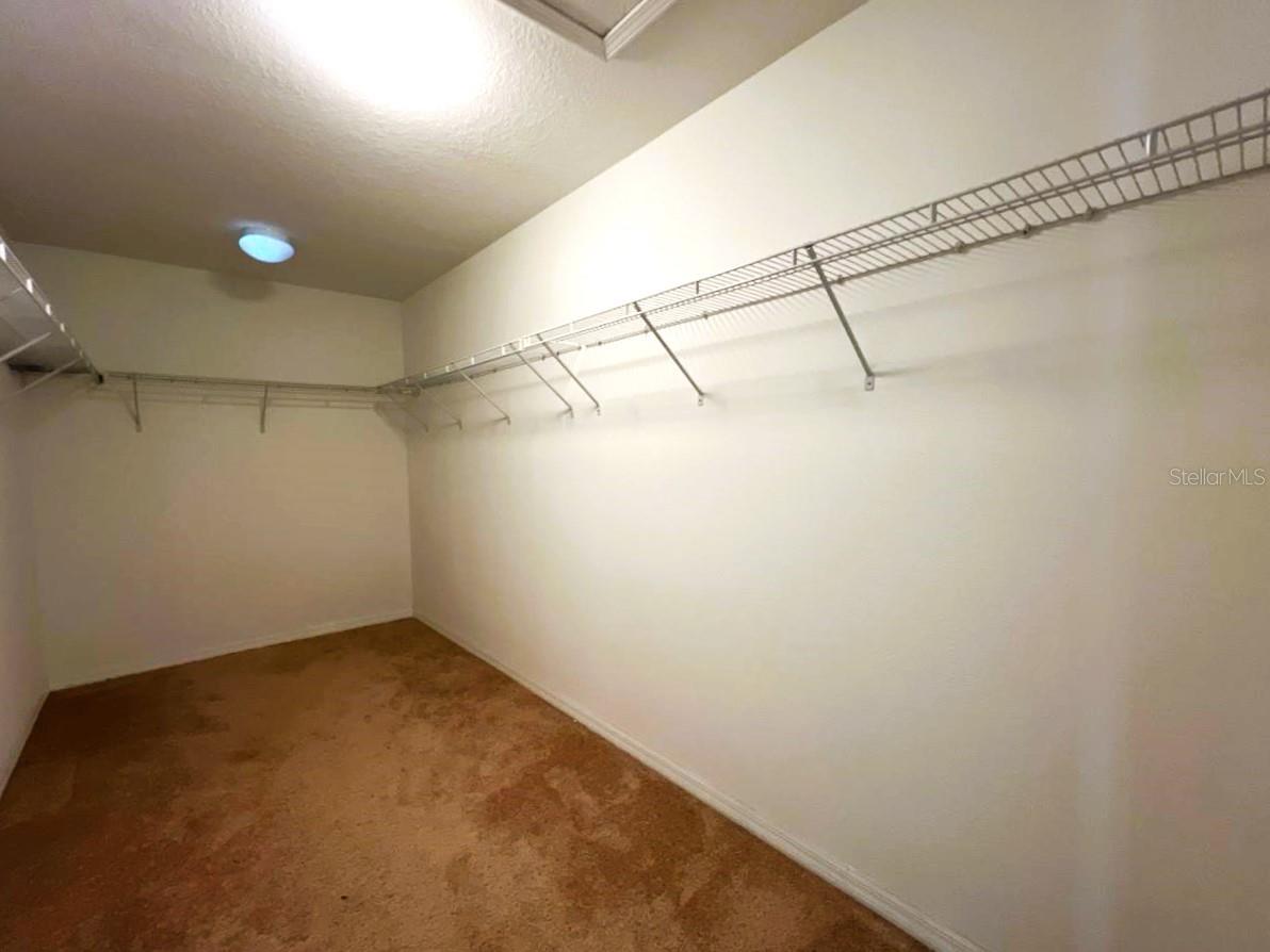 Image 26 of 32 For 18815 Hampstead Heath Court