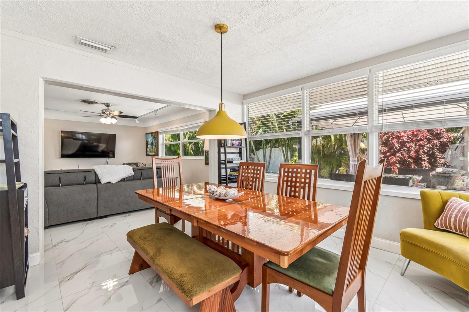 Image 18 of 42 For 6765 11th Avenue N