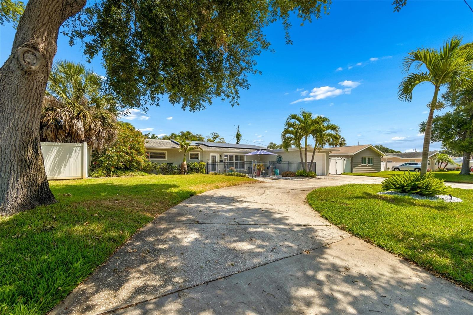 Image 3 of 42 For 6765 11th Avenue N
