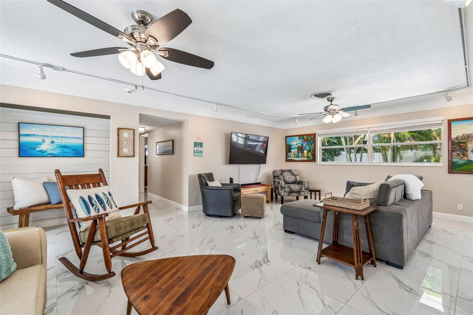 Image 7 of 42 For 6765 11th Avenue N
