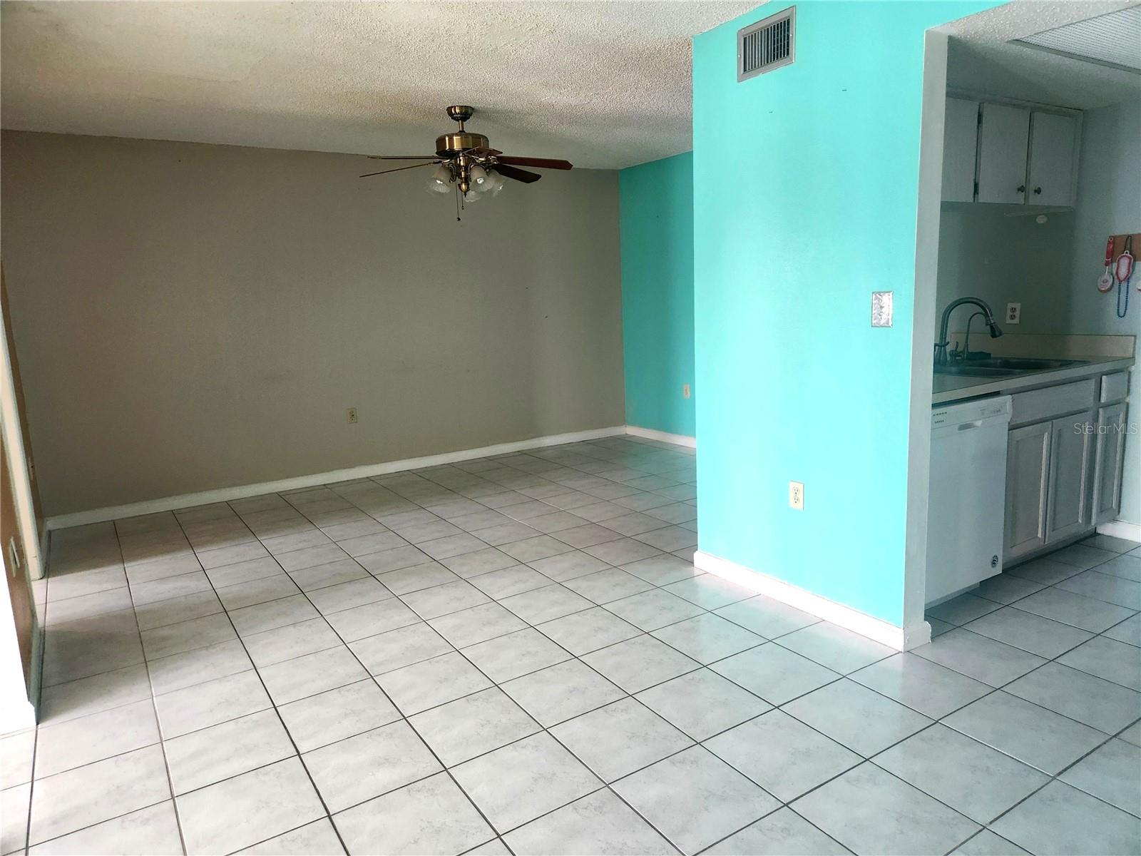 Image 16 of 25 For 3838 Staysail Lane 3838