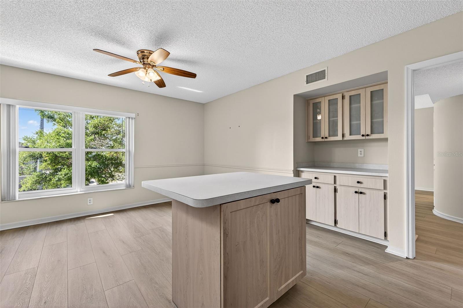 Image 12 of 36 For 2231 Utopian Drive E 219