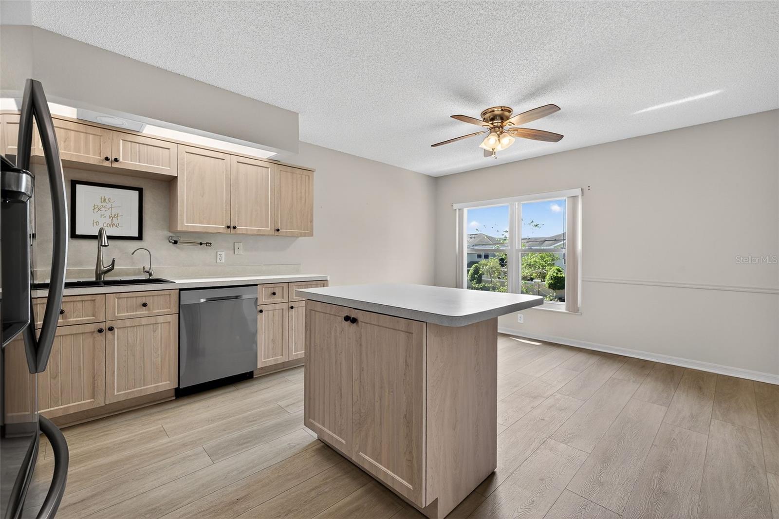 Image 13 of 36 For 2231 Utopian Drive E 219