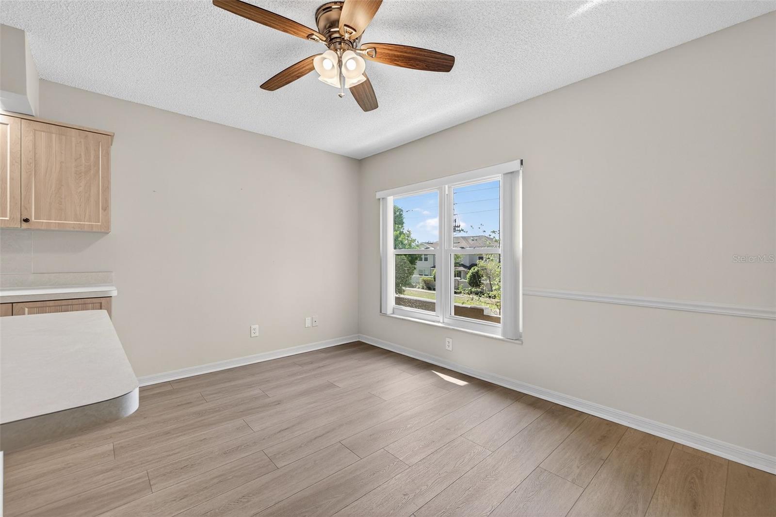 Image 16 of 36 For 2231 Utopian Drive E 219