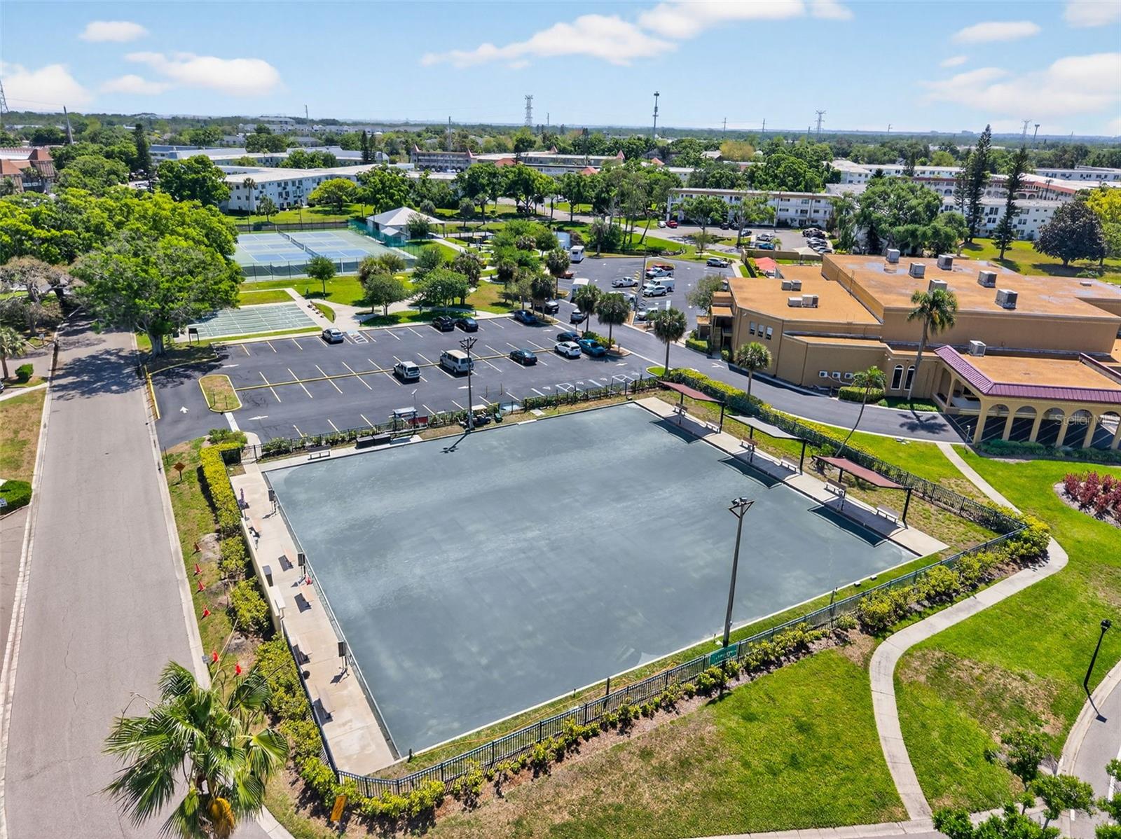 Image 29 of 36 For 2231 Utopian Drive E 219