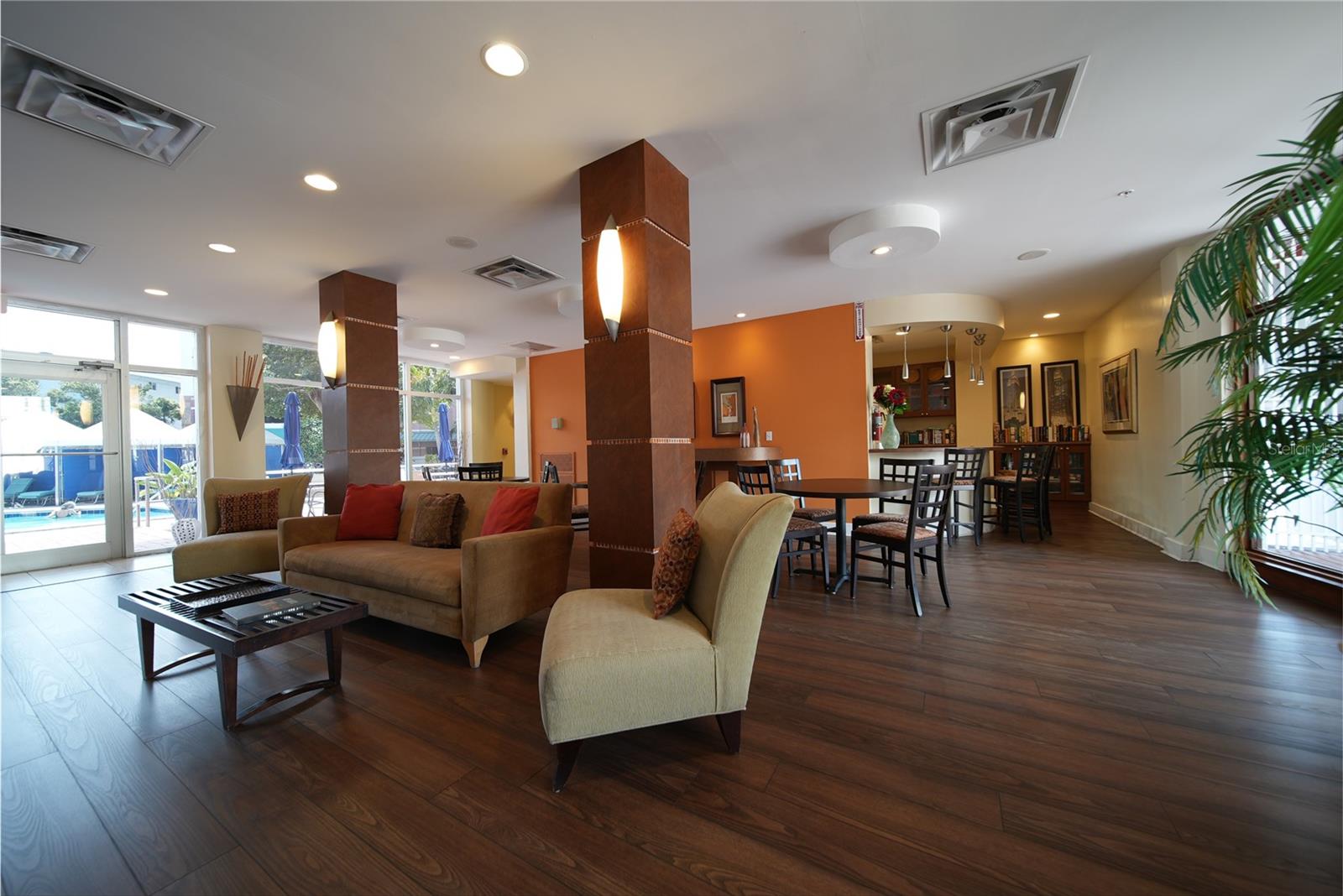 Image 19 of 23 For 470 3rd Street S 612