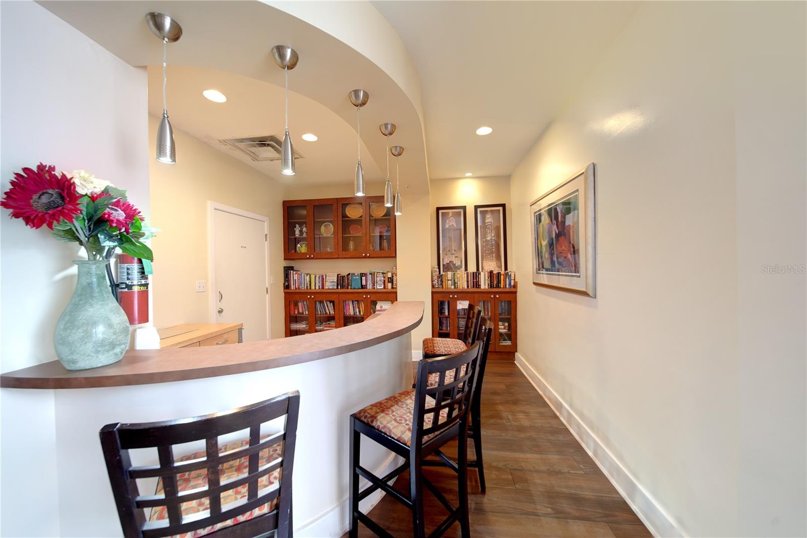 Image 21 of 23 For 470 3rd Street S 612