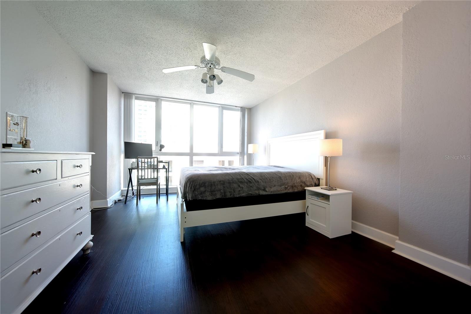 Image 7 of 23 For 470 3rd Street S 612