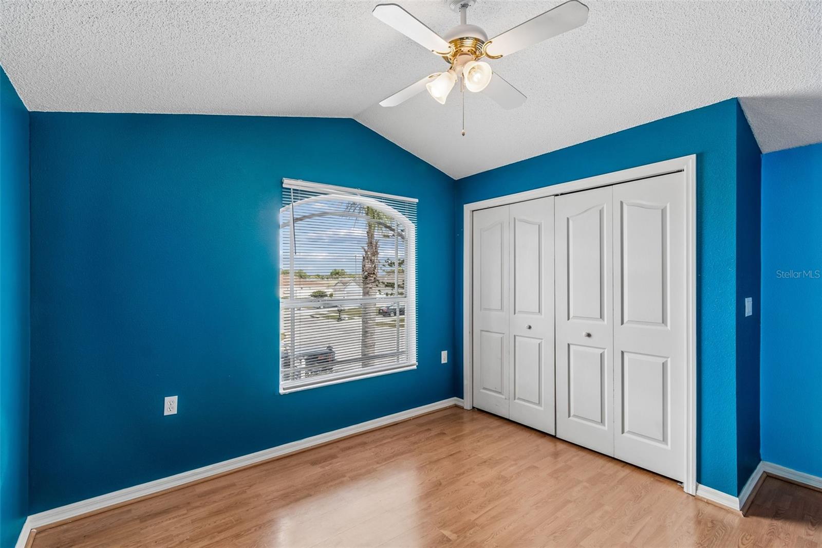 Image 18 of 25 For 10127 Barnett Loop