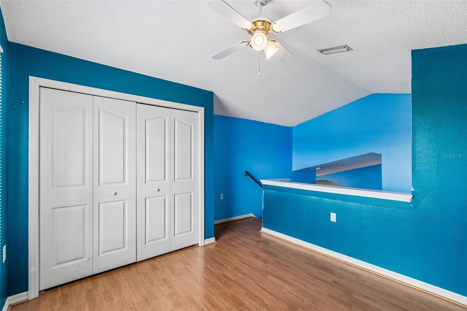 Image 19 of 25 For 10127 Barnett Loop