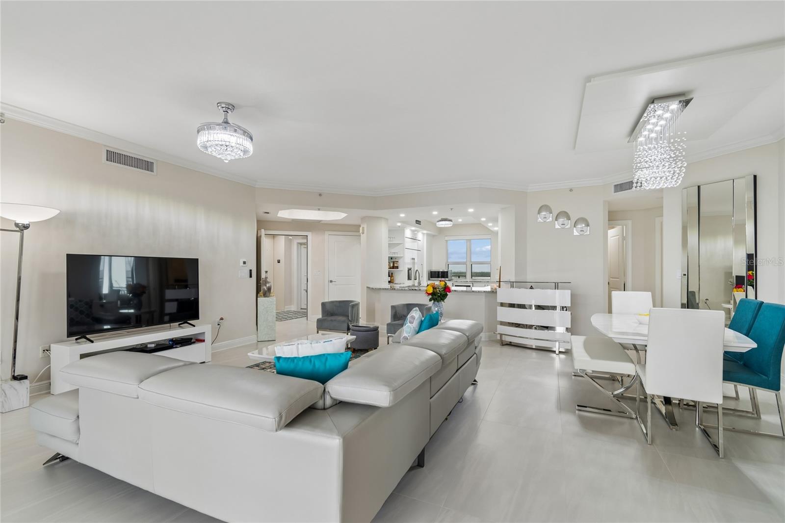 Image 13 of 86 For 5823 Bowen Daniel Drive 1103