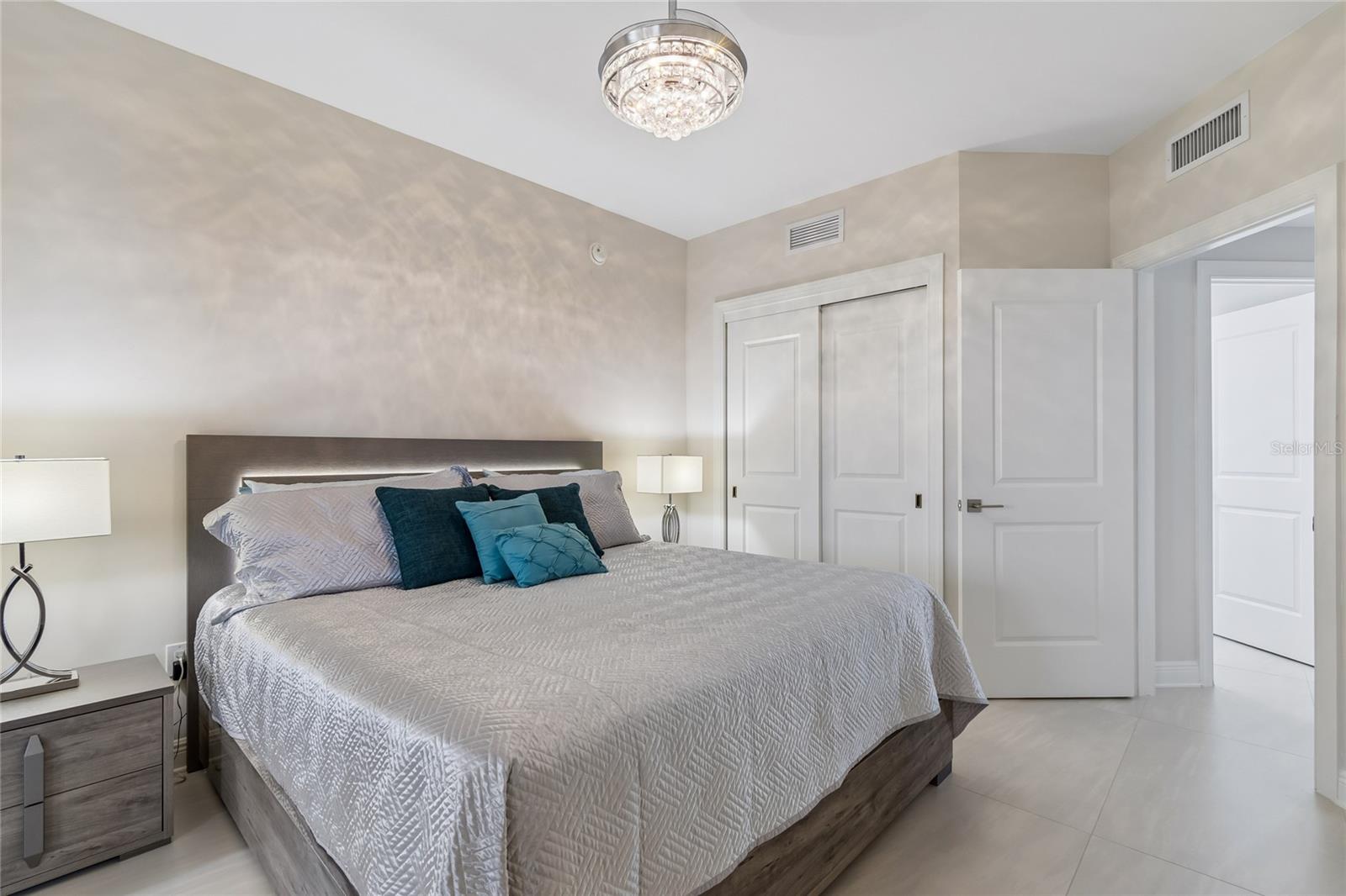 Image 29 of 86 For 5823 Bowen Daniel Drive 1103