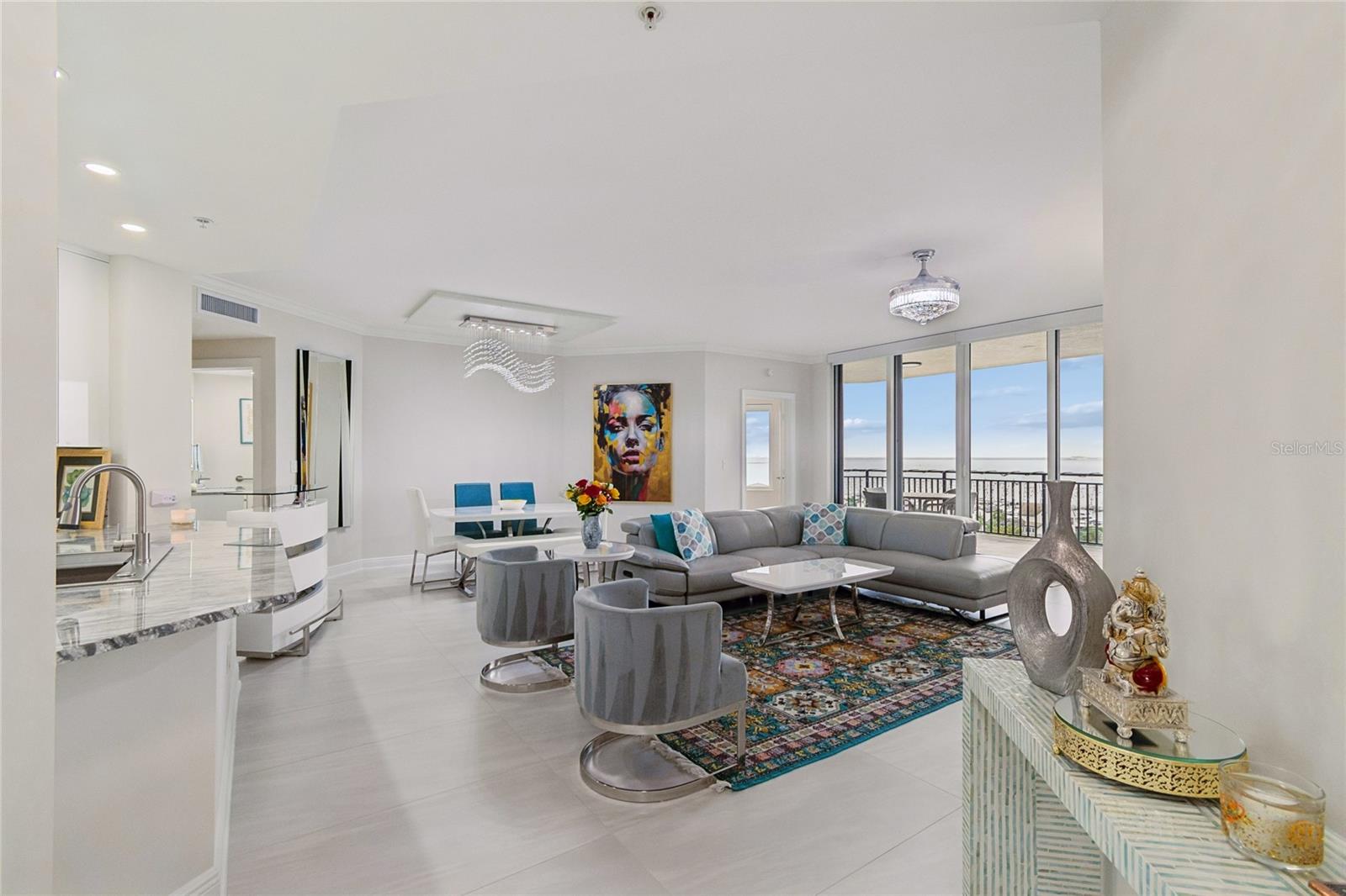 Image 9 of 86 For 5823 Bowen Daniel Drive 1103