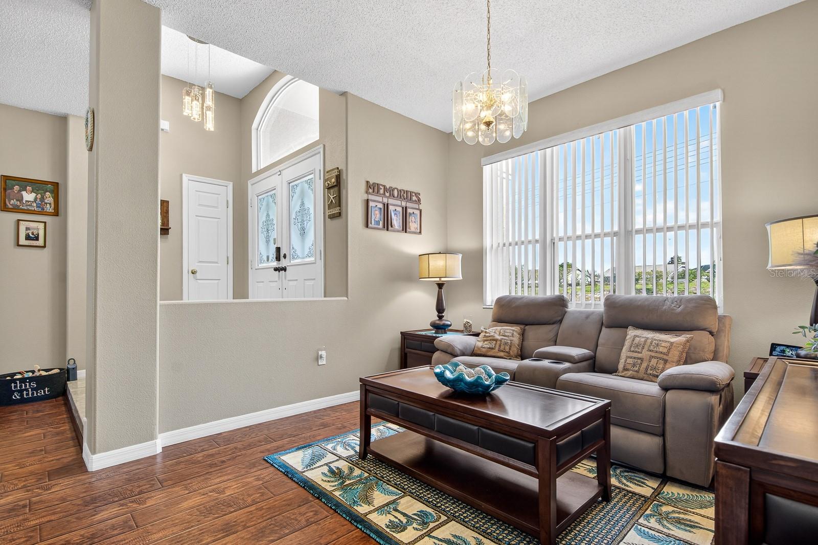 Image 5 of 47 For 8248 Millwood Drive