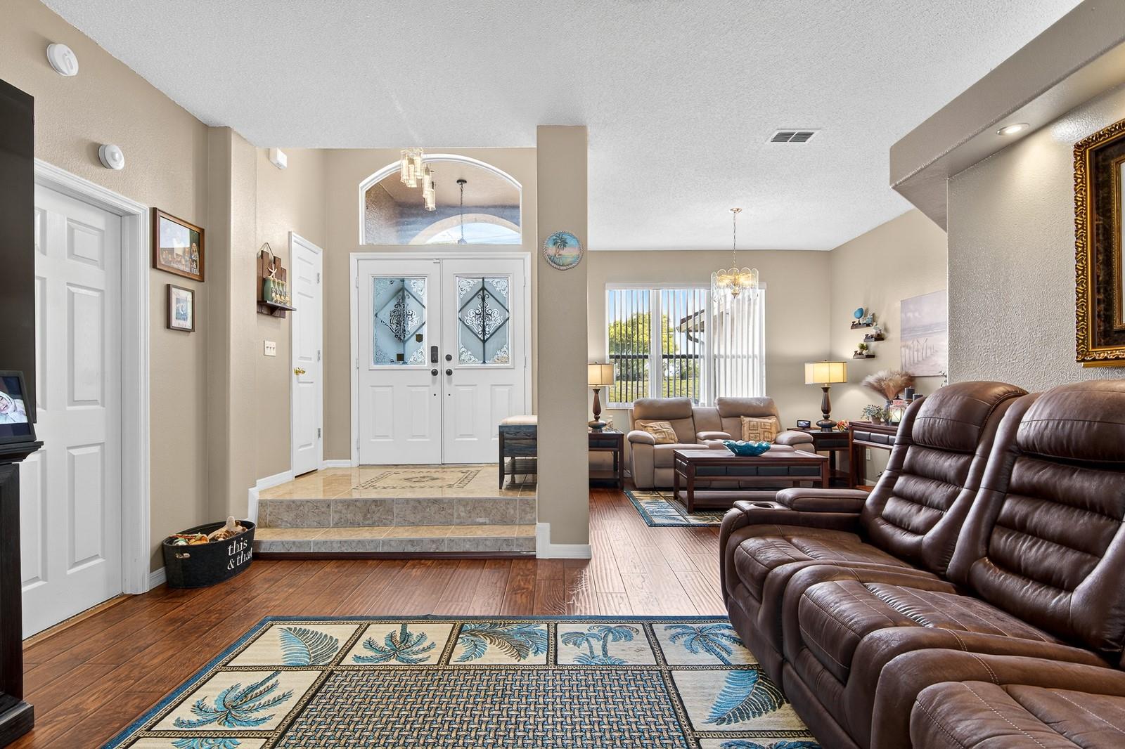 Image 6 of 47 For 8248 Millwood Drive