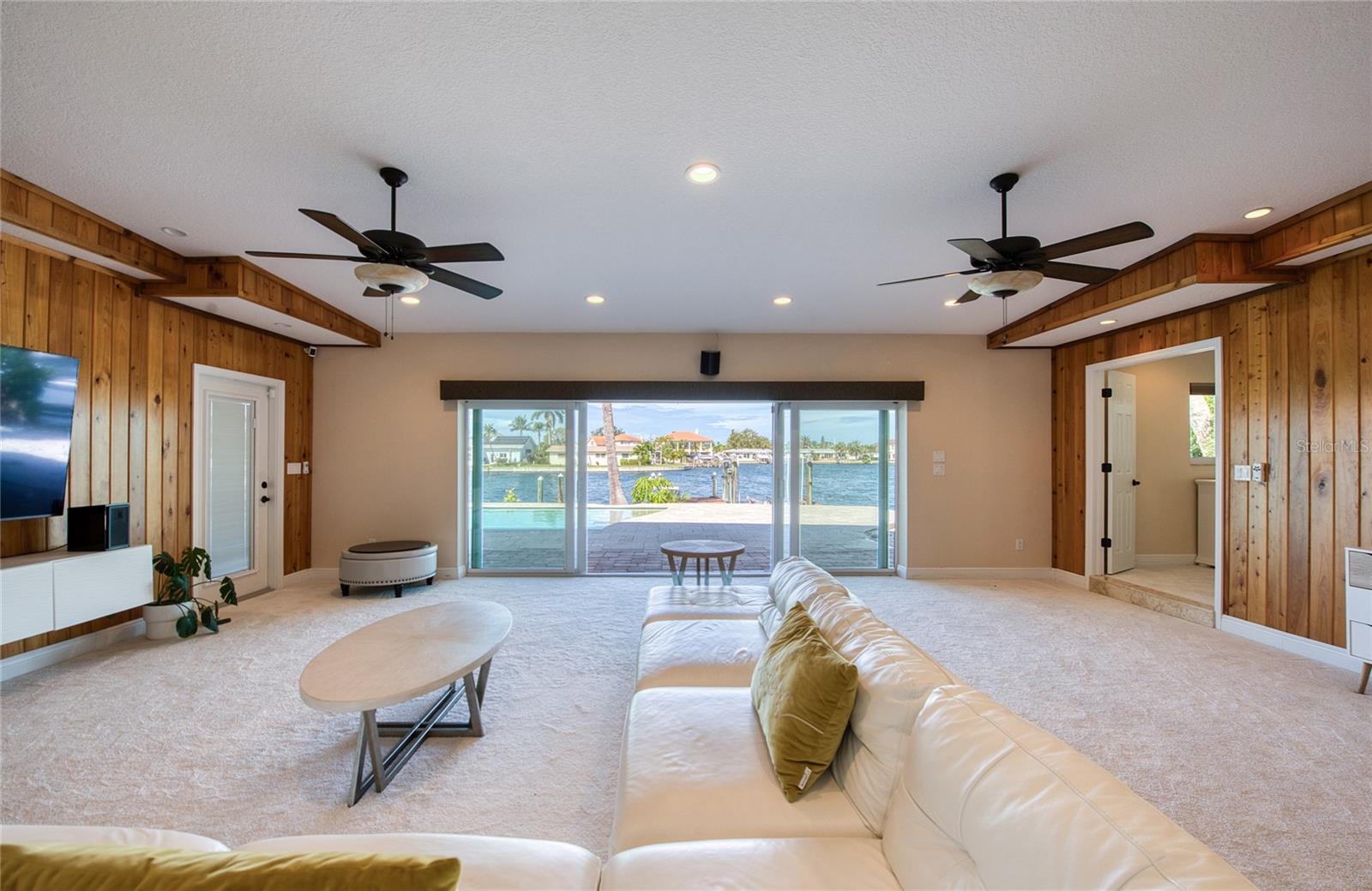 Image 20 of 56 For 4222 Miller Drive