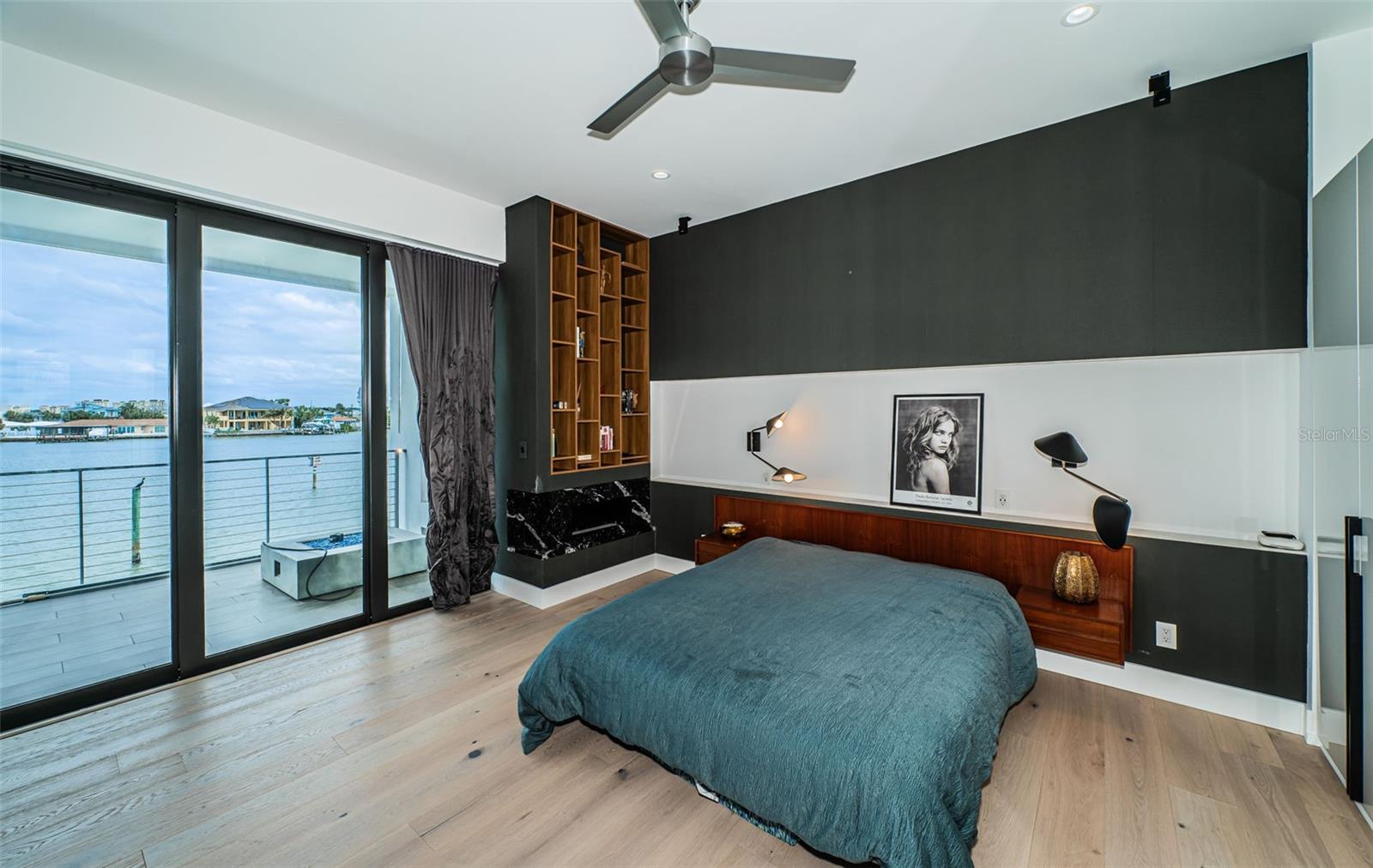 Image 23 of 38 For 14077 Bayshore Drive