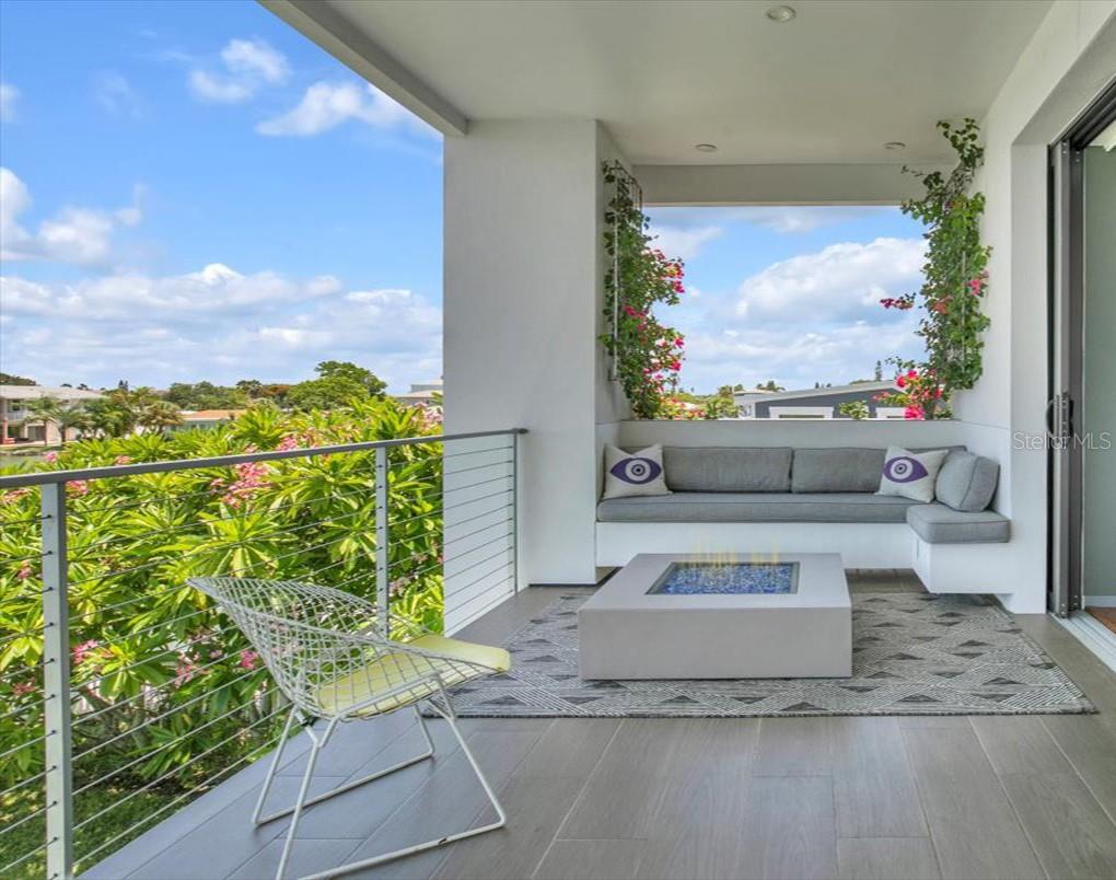 Image 24 of 38 For 14077 Bayshore Drive