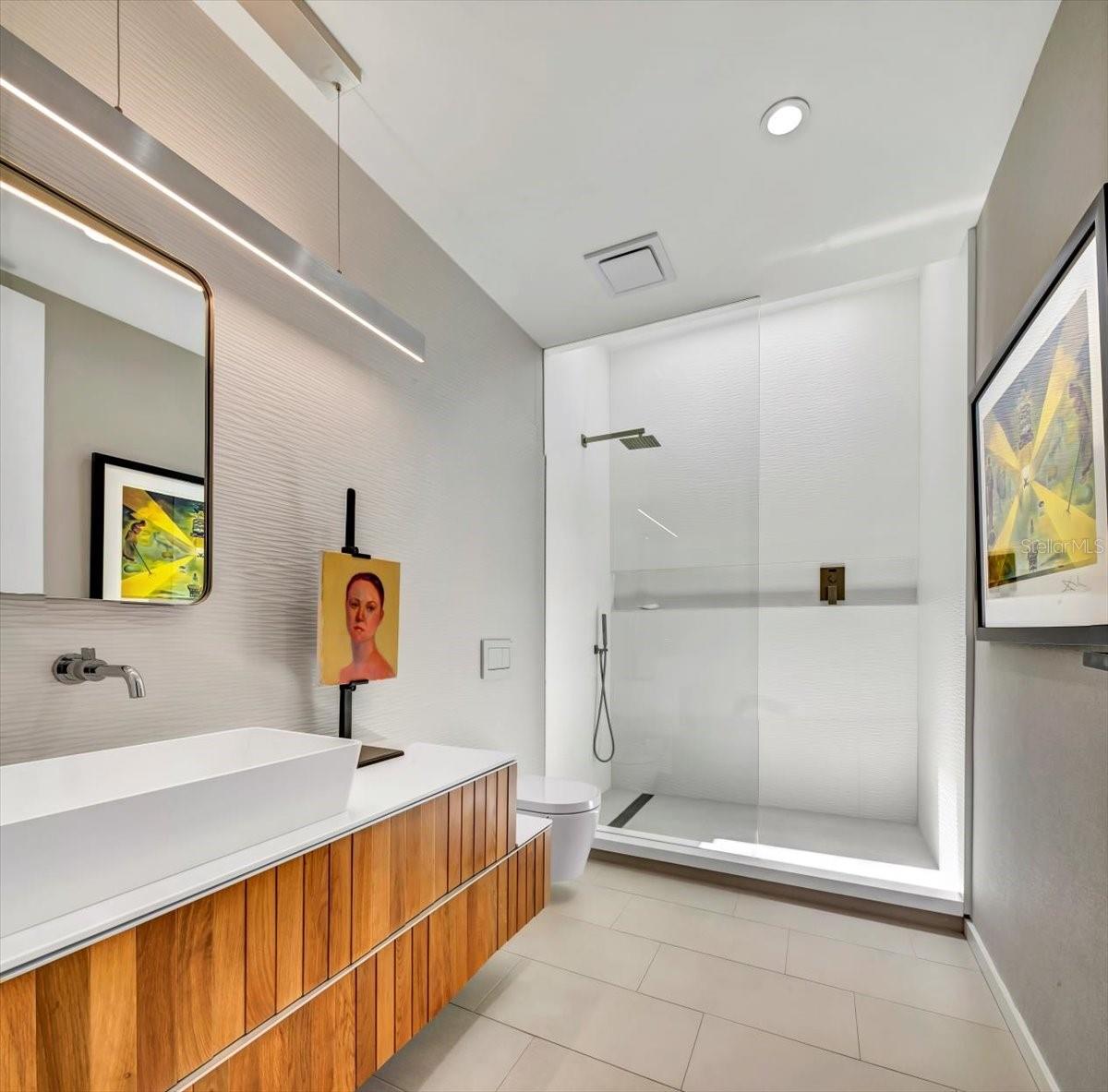 Image 30 of 38 For 14077 Bayshore Drive