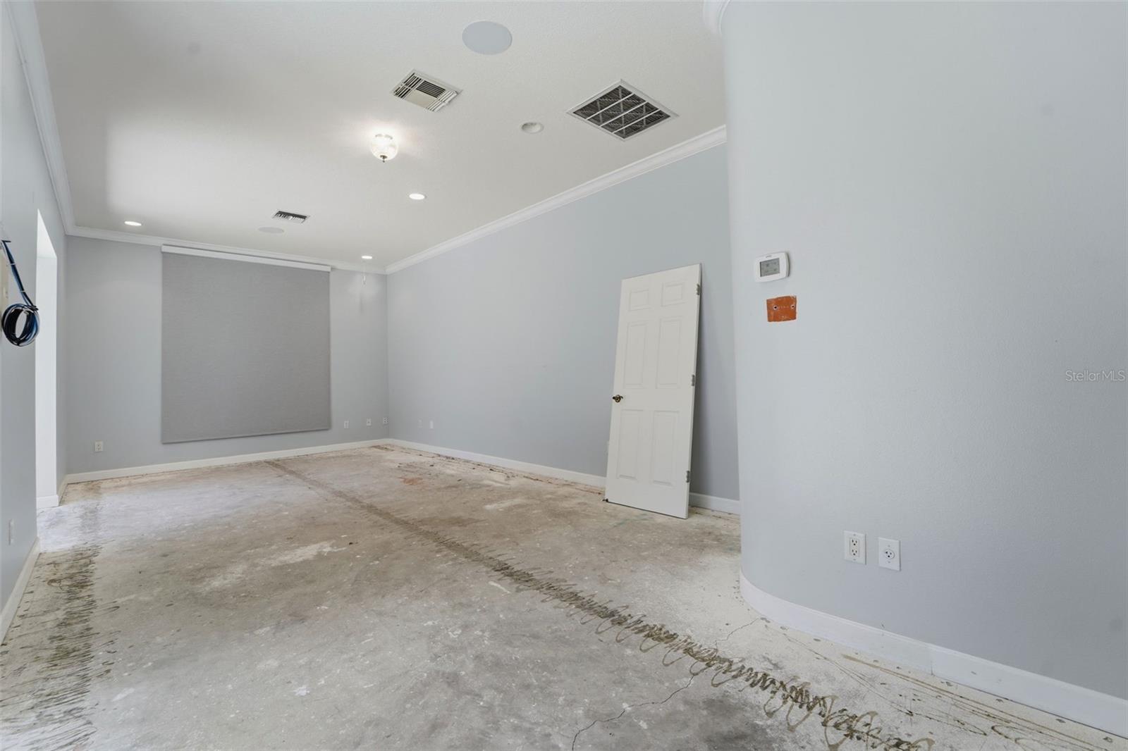 Listing photo id 24 for 1718 Sanctuary Place