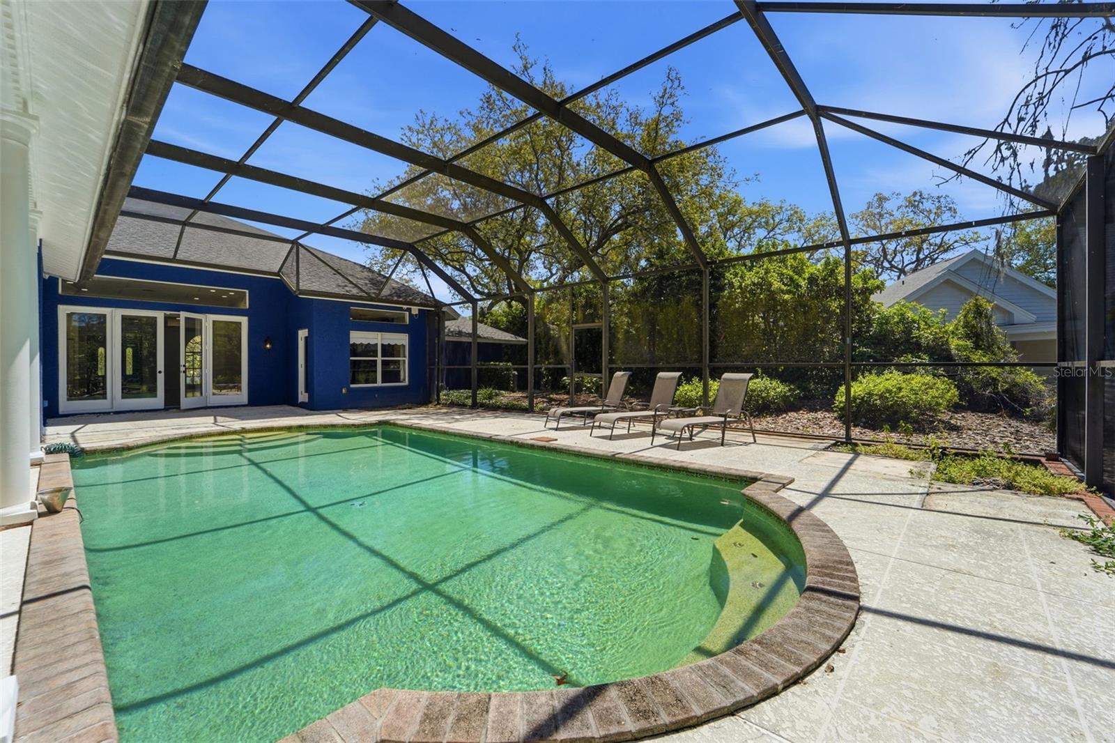 Listing photo id 46 for 1718 Sanctuary Place