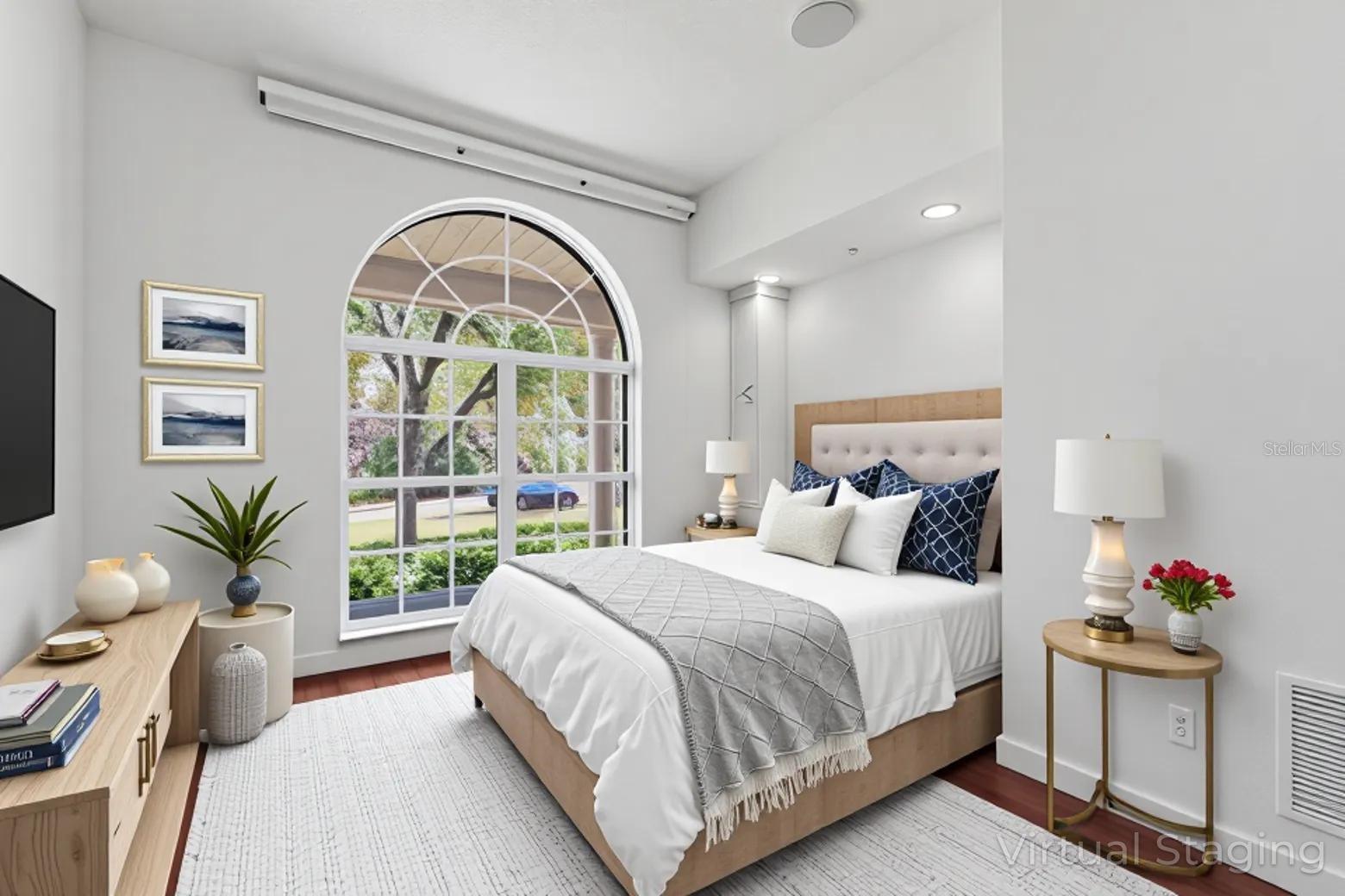 Listing photo id 5 for 1718 Sanctuary Place