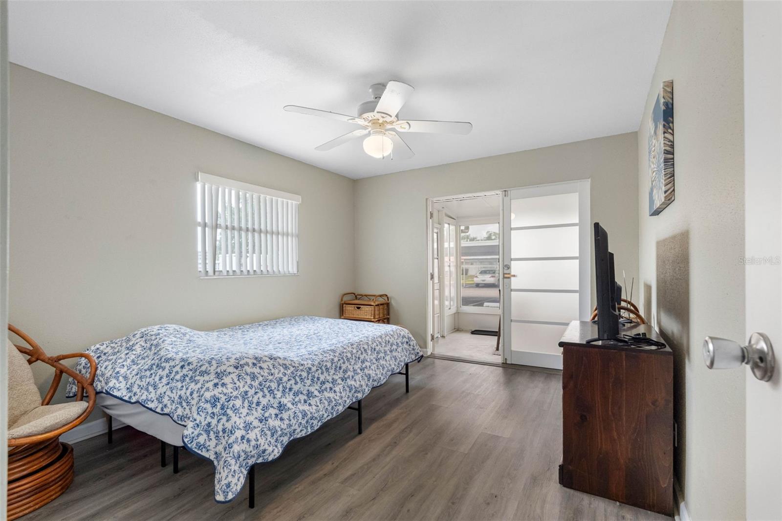 Image 3 of 48 For 1801 Bedford Lane 33