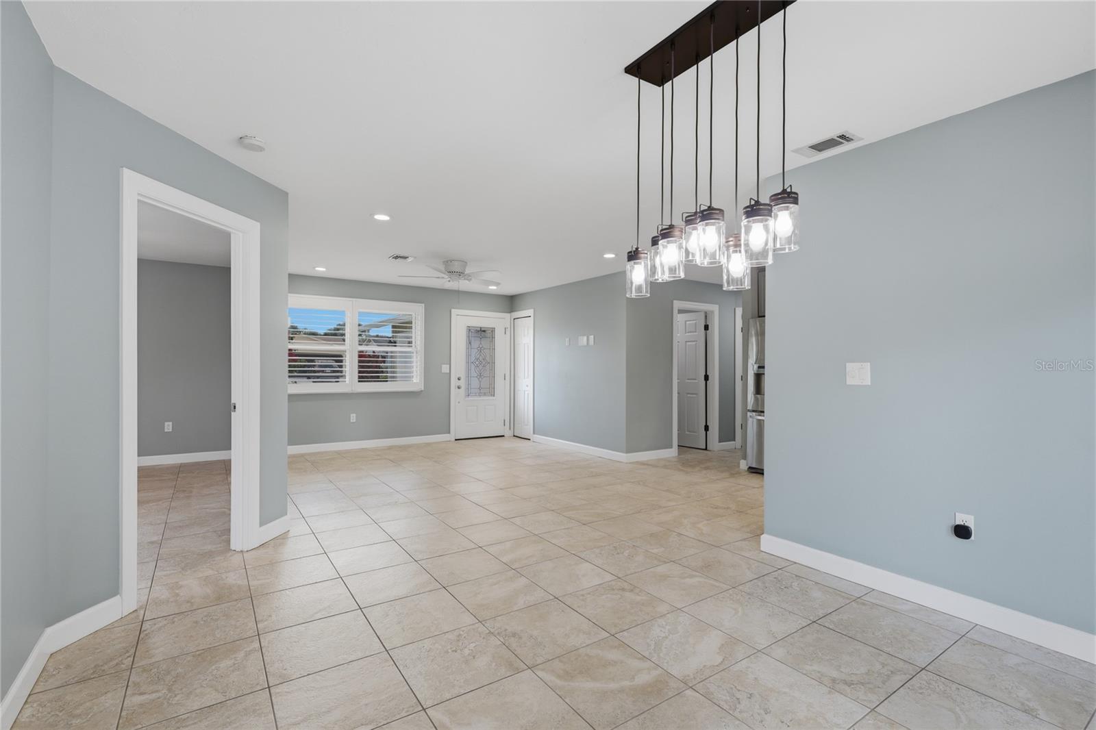 Image 14 of 38 For 1450 Strada D Oro