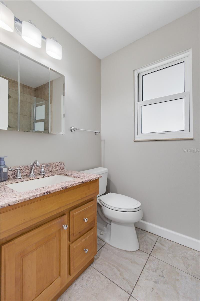 Image 19 of 38 For 1450 Strada D Oro