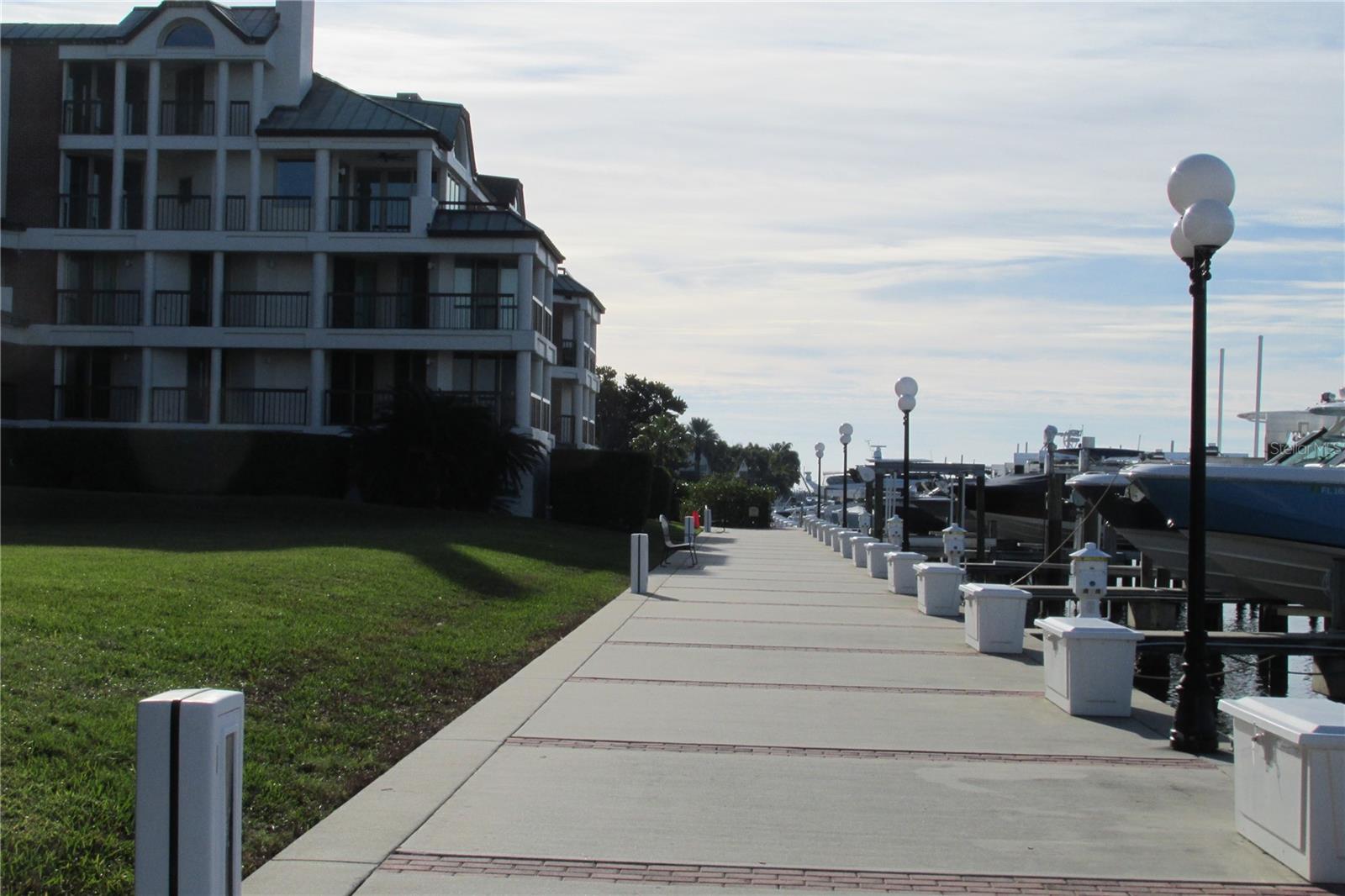 Listing photo id 3 for 0 Seddon Cove Way 25