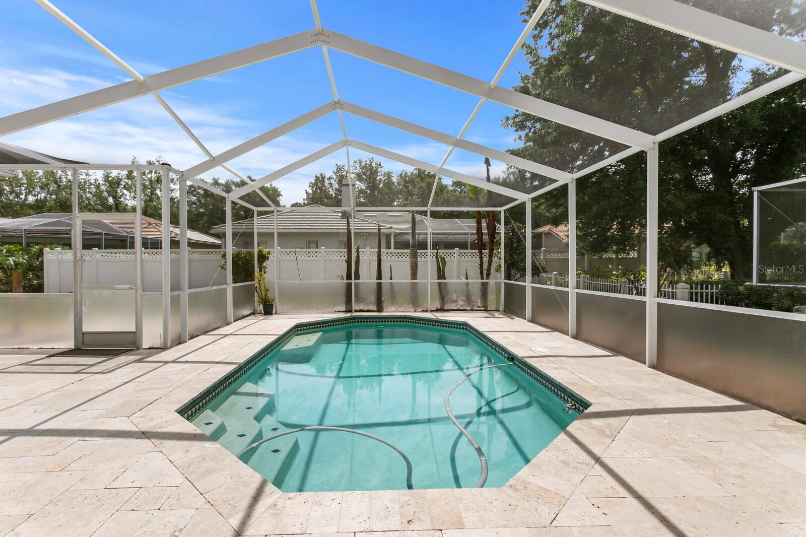 Listing photo id 52 for 9337 Wellington Park Circle