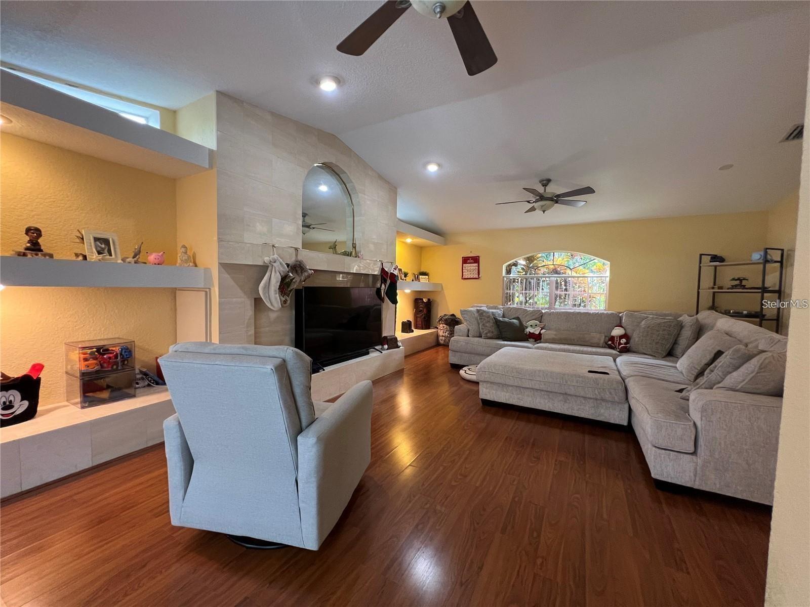 Image 21 of 47 For 8748 Forest Lake Drive