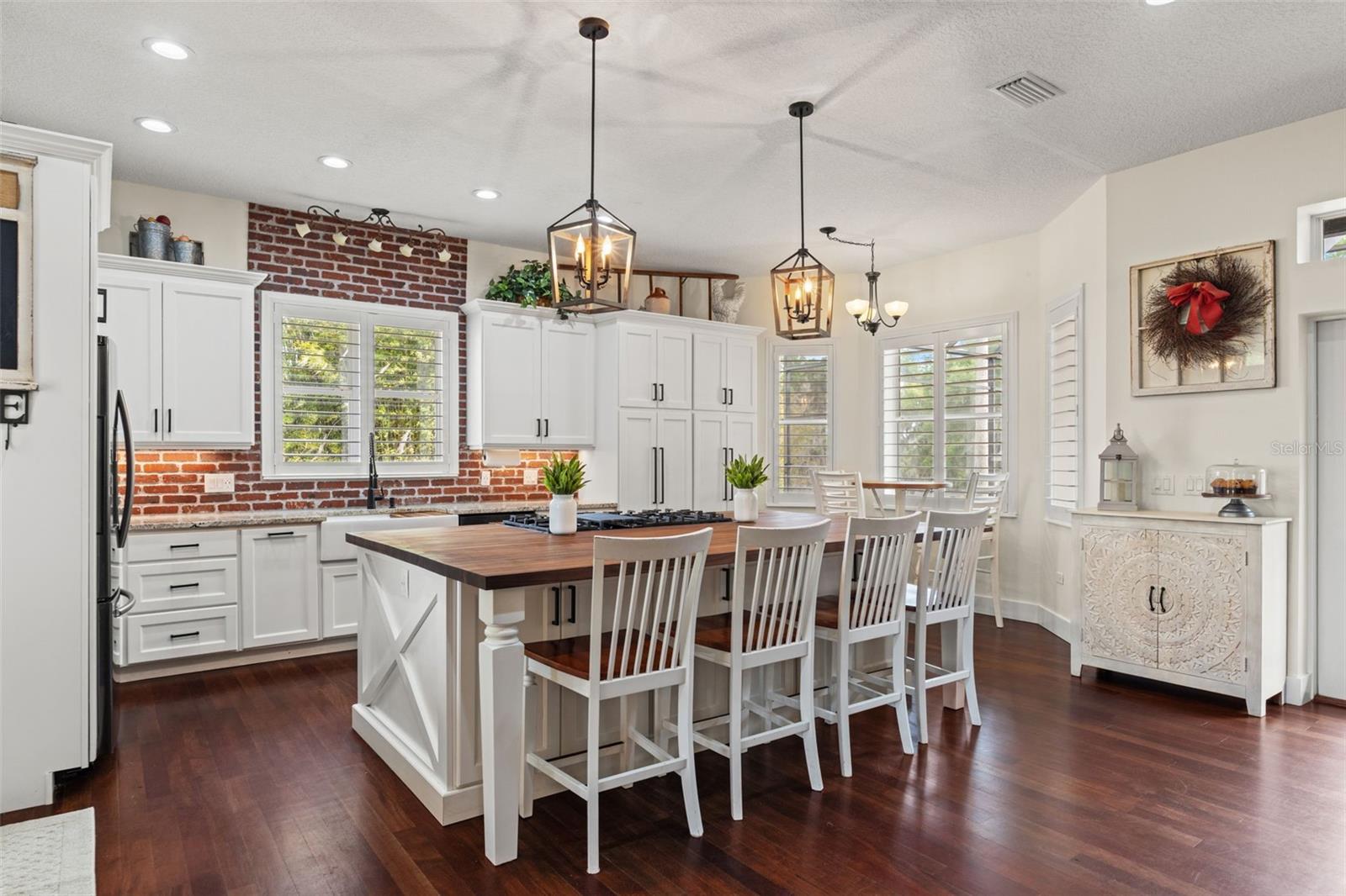 Image 3 of 65 For 18420 Hancock Bluff Road